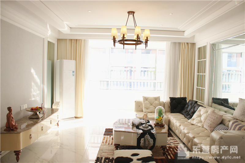 眾成·鑫島佳苑樣板間