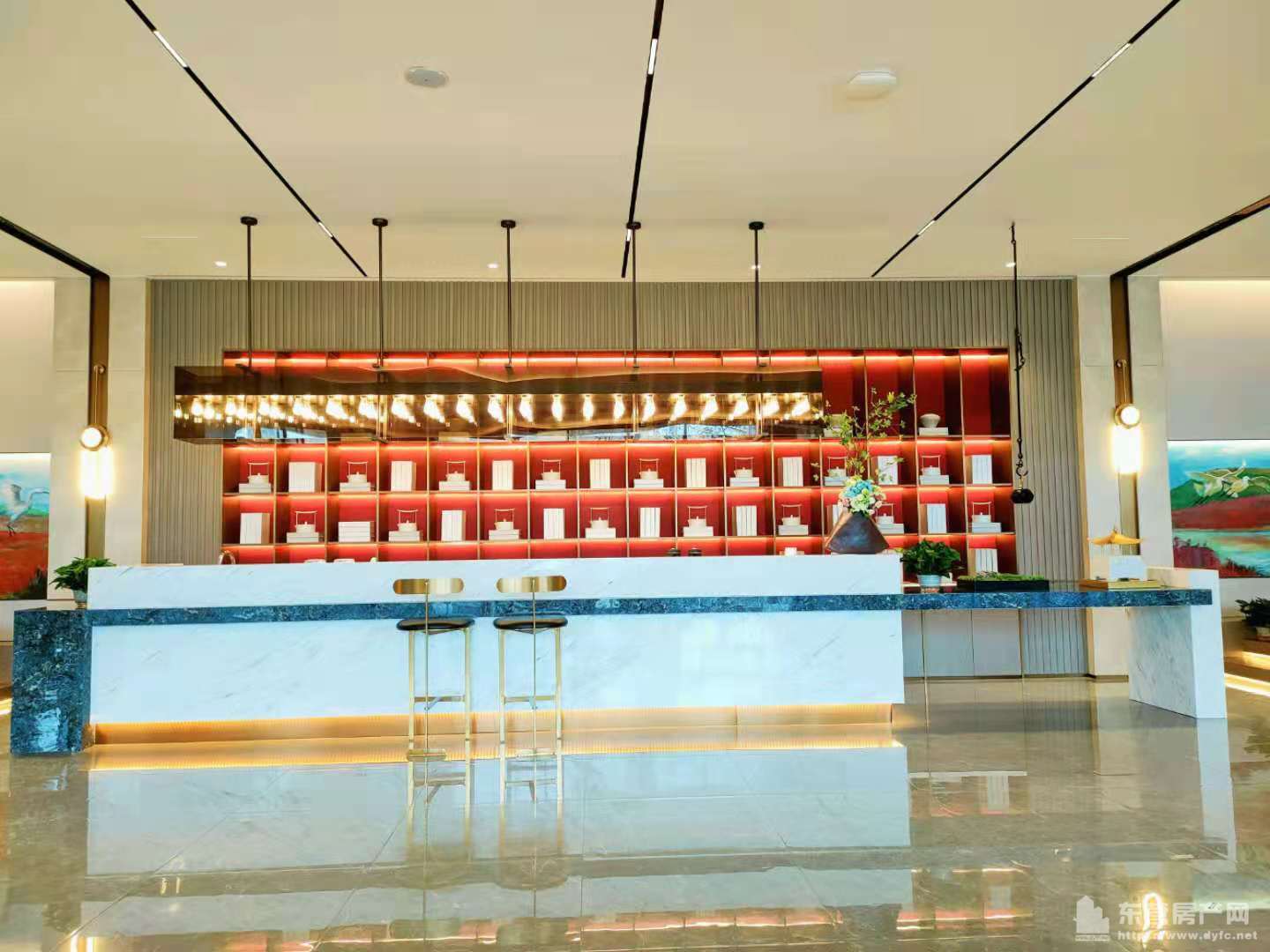 眾成悅島華庭項目現場