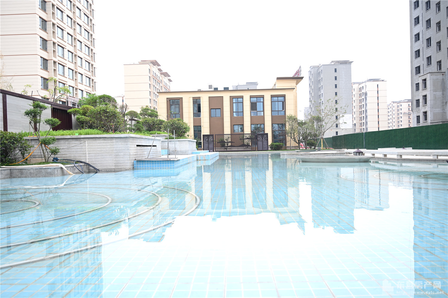 金辰·西湖學都實景圖