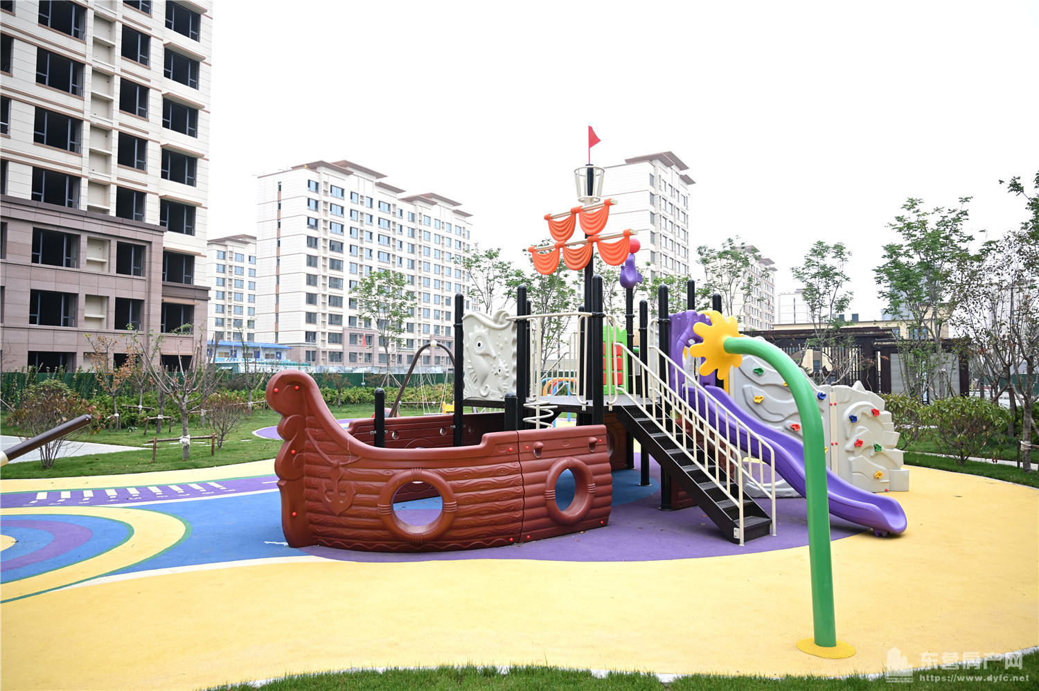 金辰·西湖學都實景圖