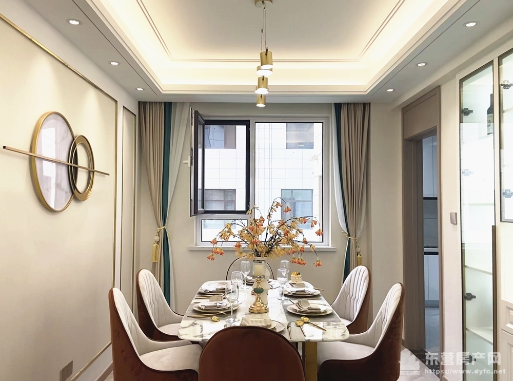 奧體學都樣板間