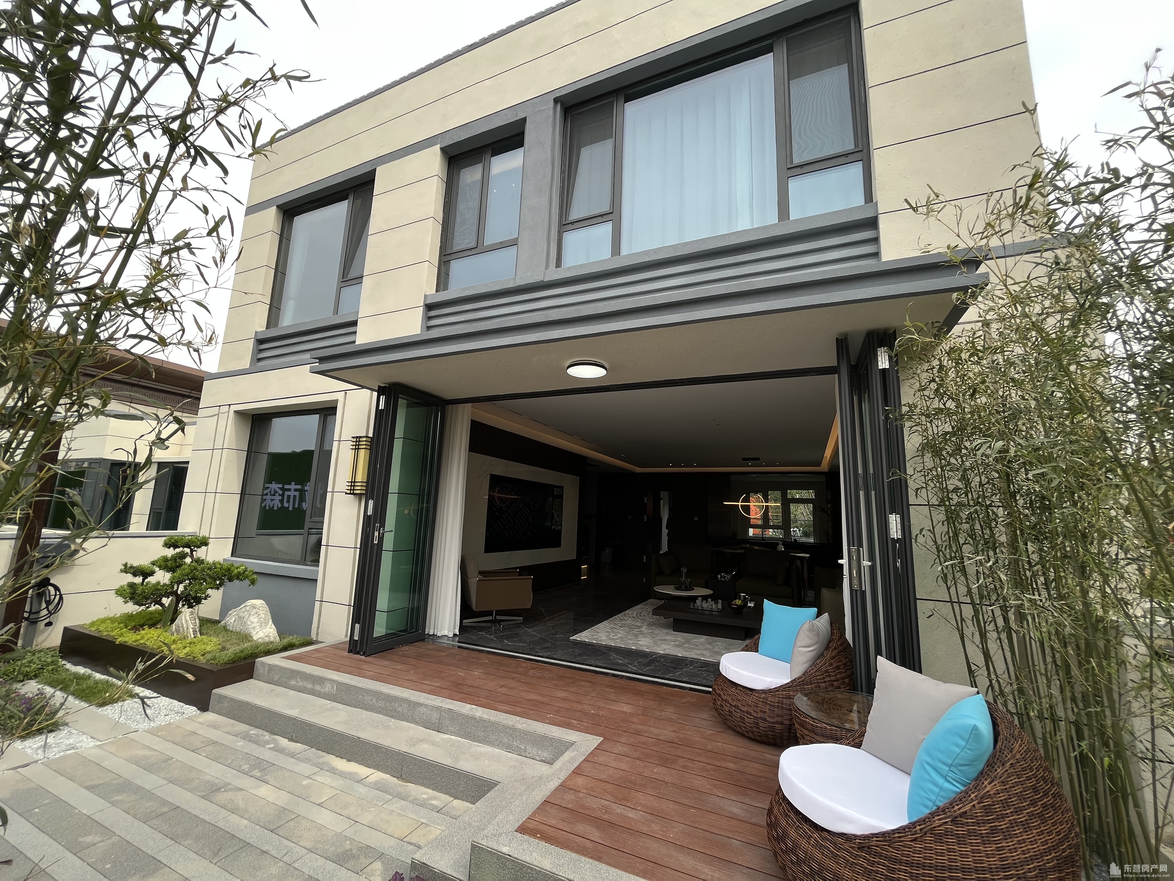 海通新邦·山河城別墅樣板間