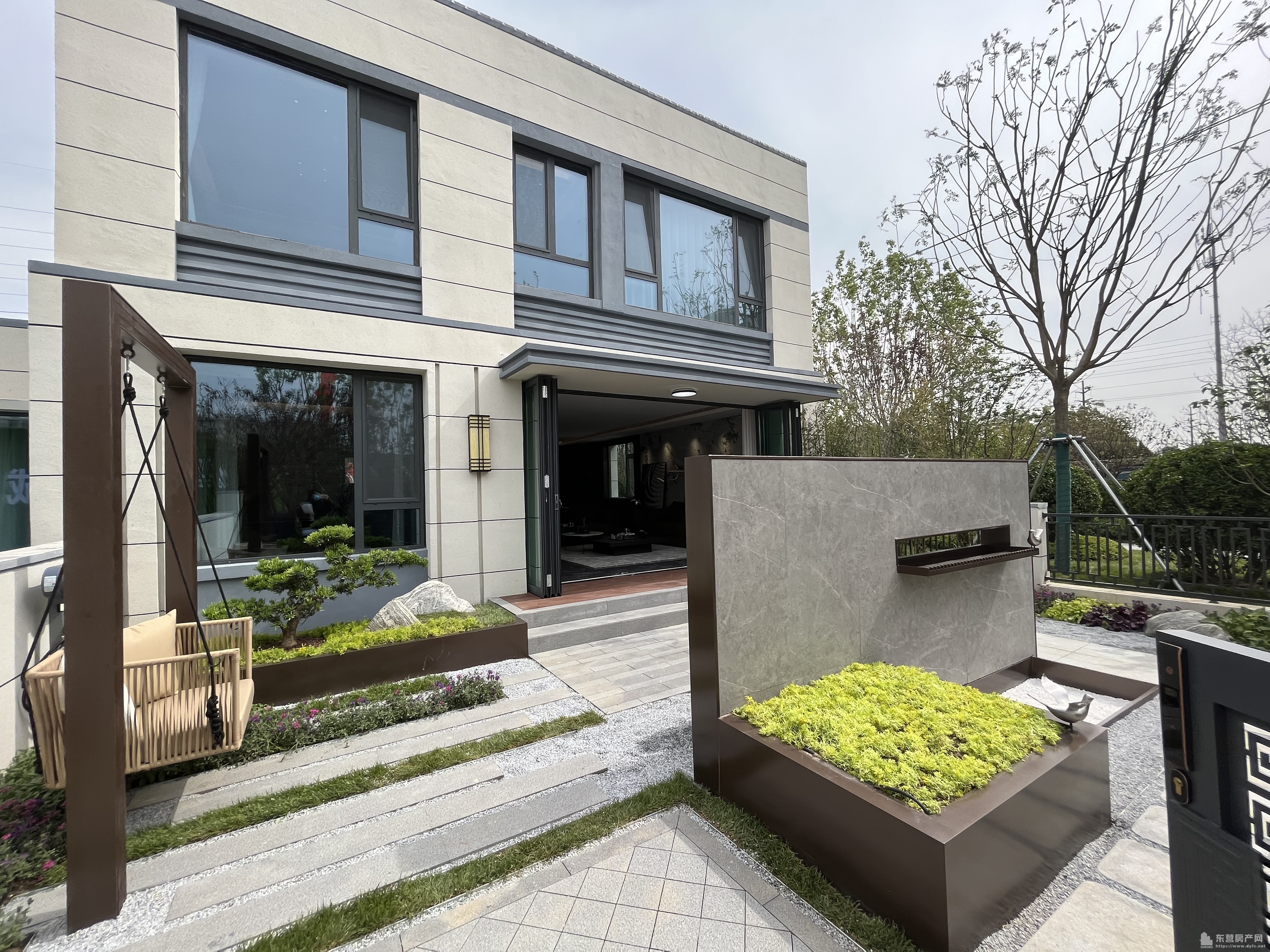 海通新邦·山河城別墅樣板間