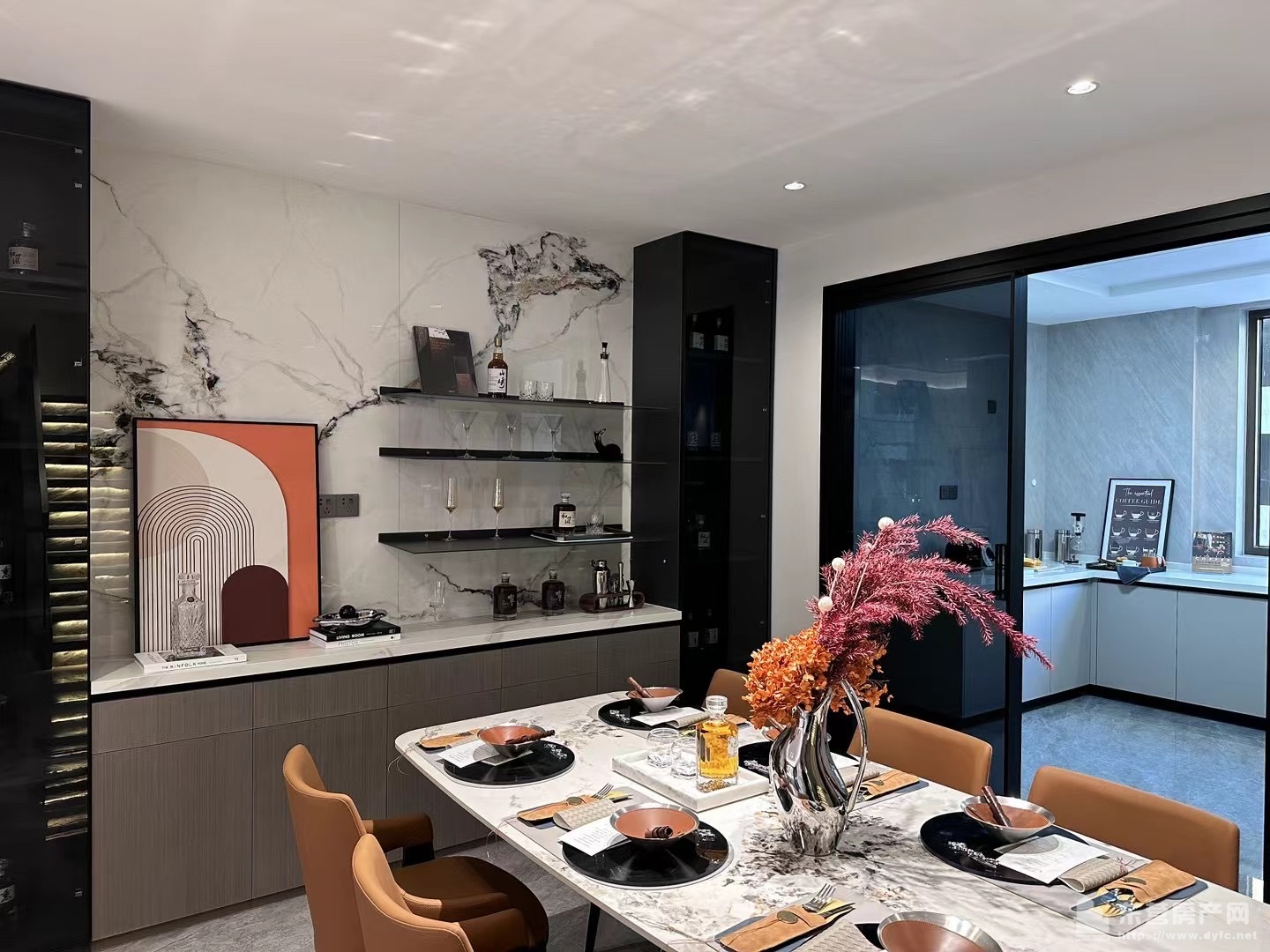 眾成凱悅華著樣板間