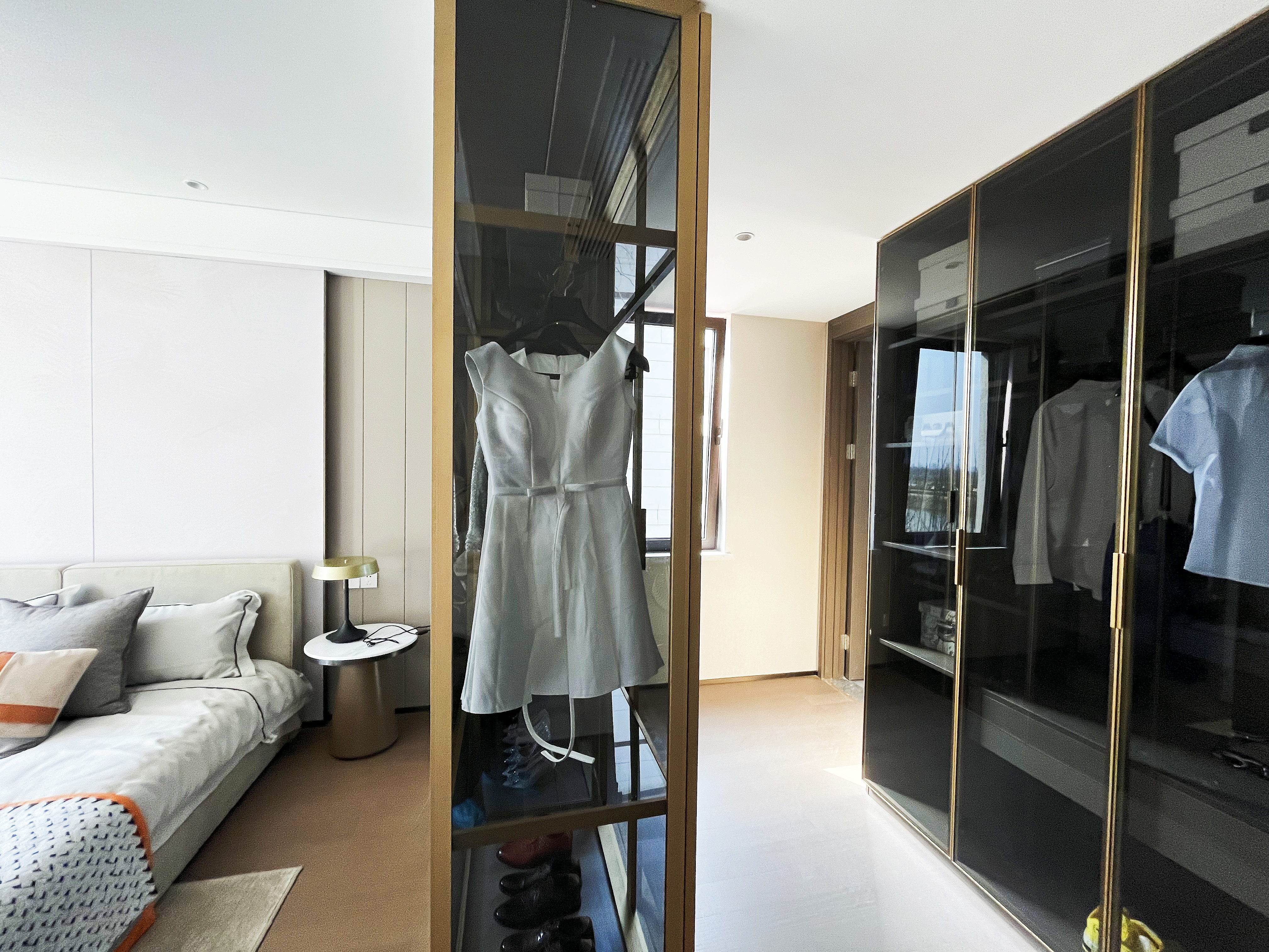 眾成悅島華庭樣板間