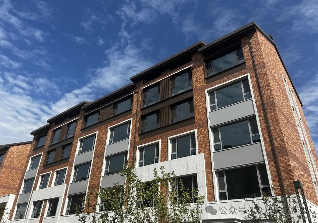 眾成東辛華著工程進度