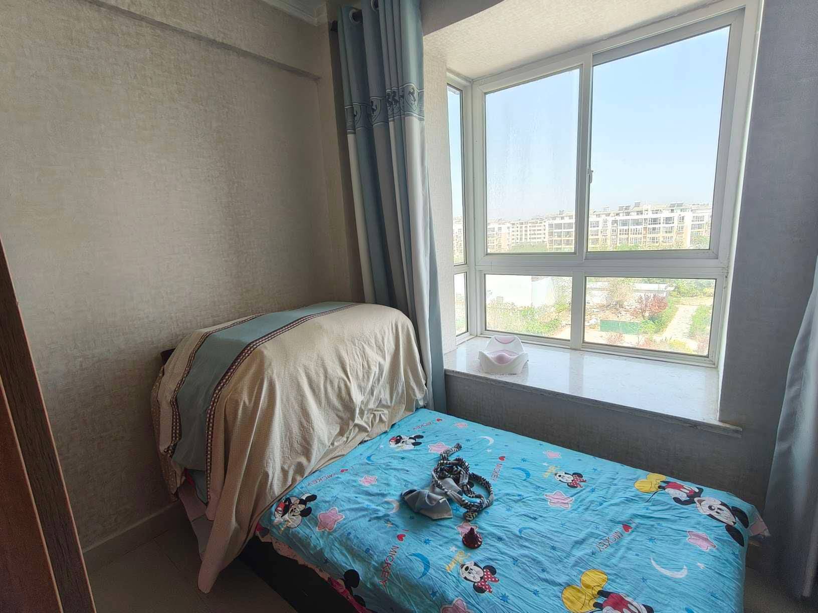 科達華苑D區170平四室兩廳兩位帶車庫看房方便有鑰匙