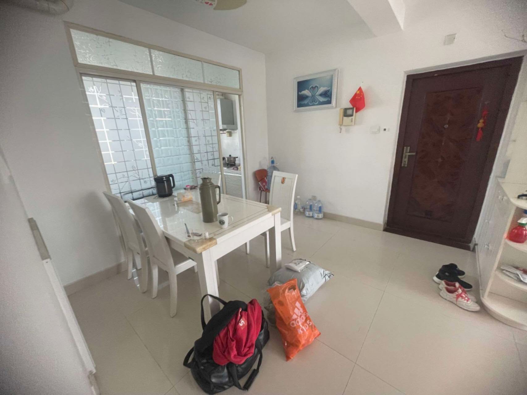 科大華苑D區121平精裝帶儲藏室49萬可議價