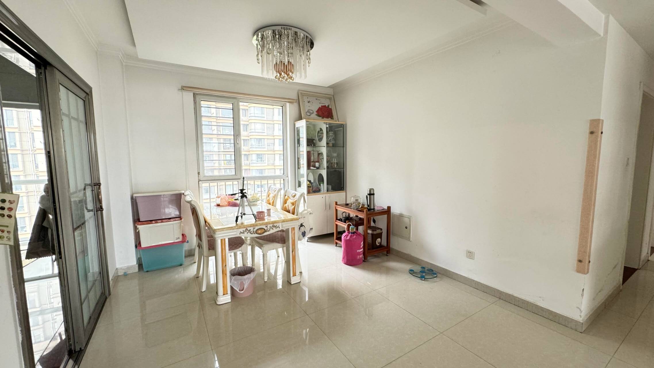 豐和園150平帶車位儲藏室精裝！89萬可議價