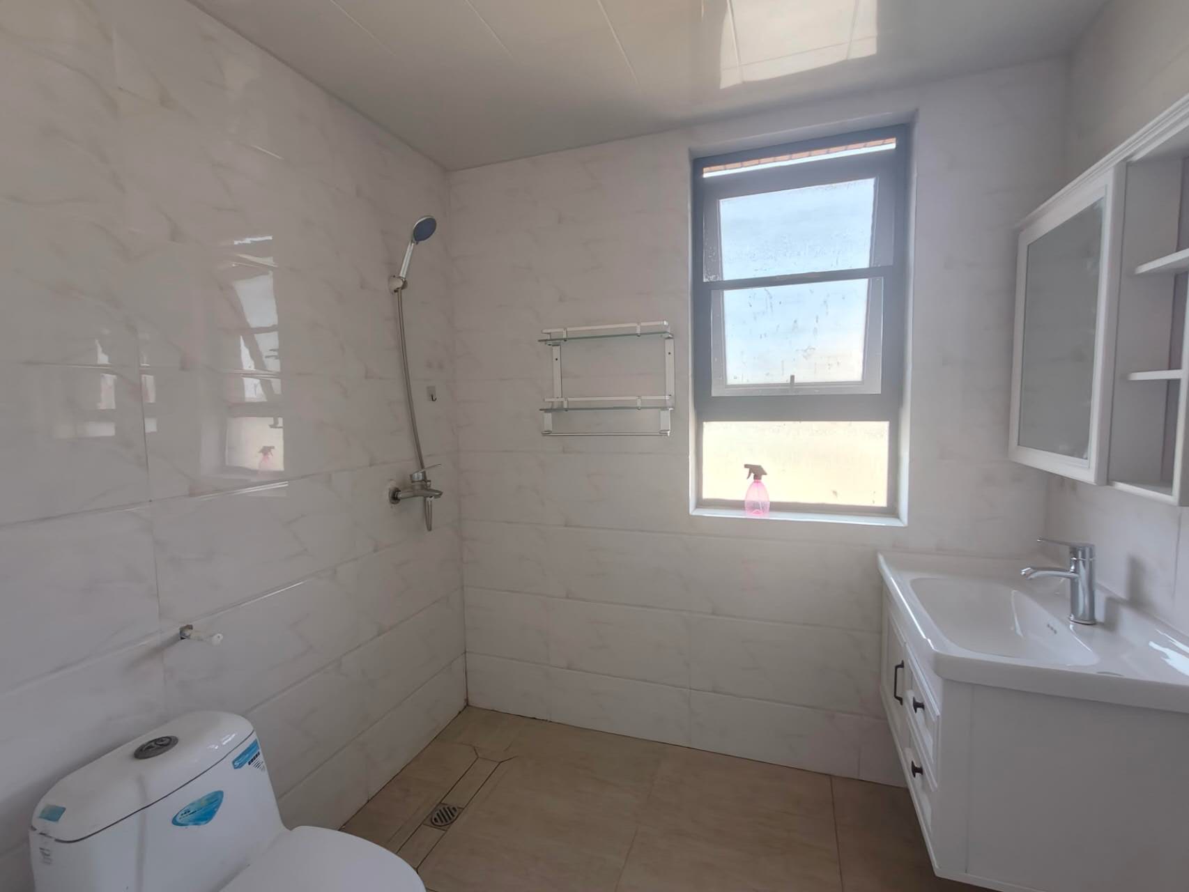 清風小鎮115平精裝3居室急售63萬