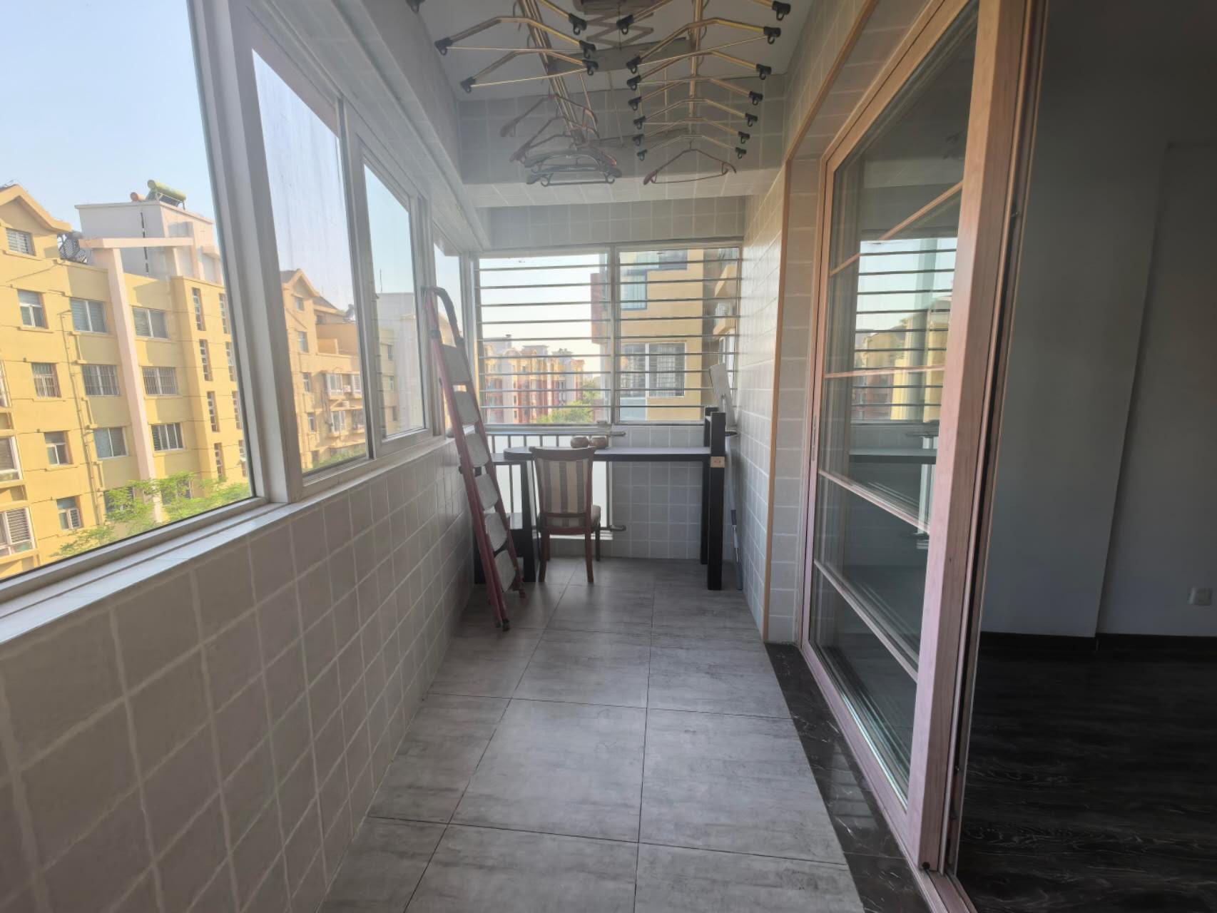 東城安寧西區4樓120平精裝3居室帶儲藏室急售68萬