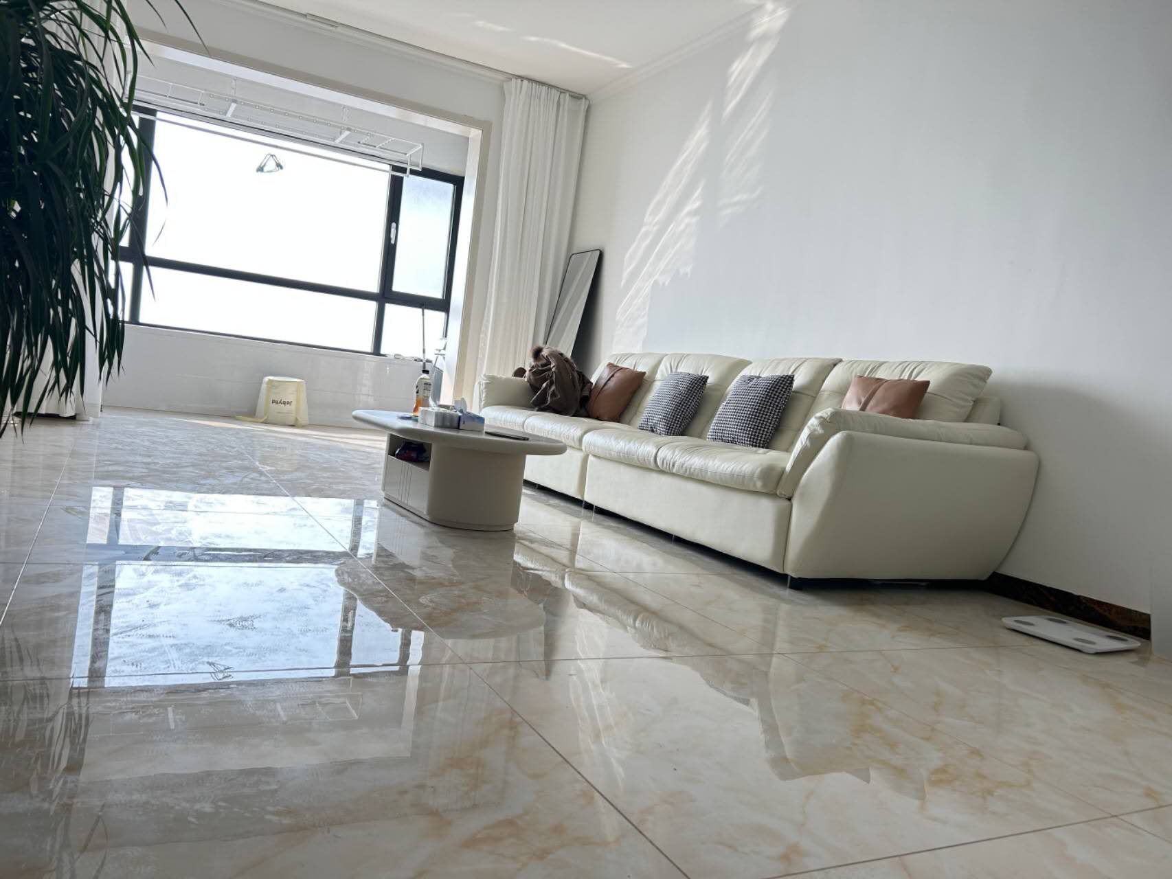 東城水城莊園精裝三居室121平帶儲藏室急售70萬