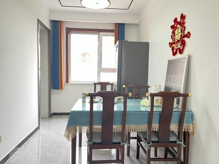 東城悅辰國際6樓126平精裝三居室急售81萬