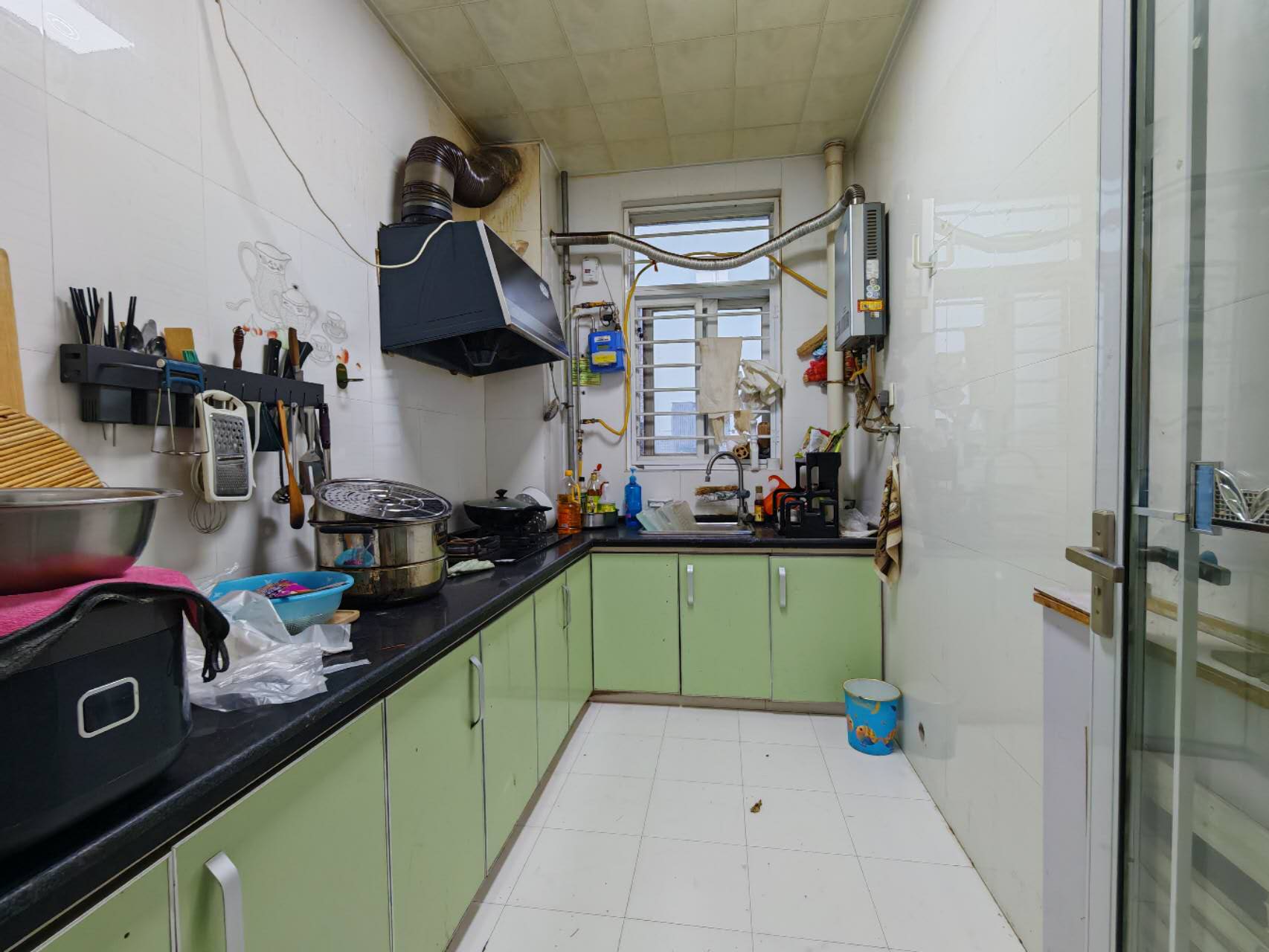 新居華府6樓112平3居室裝修還可以急售57萬