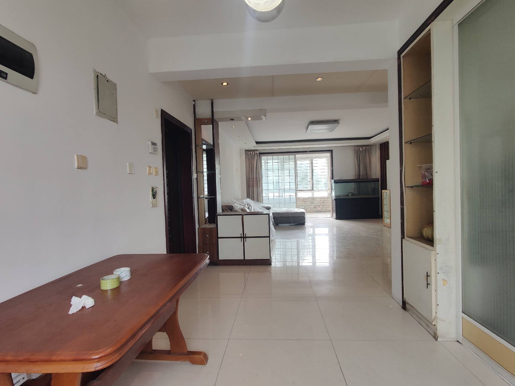 安興北區二樓！位置好！126平三室兩廳109萬