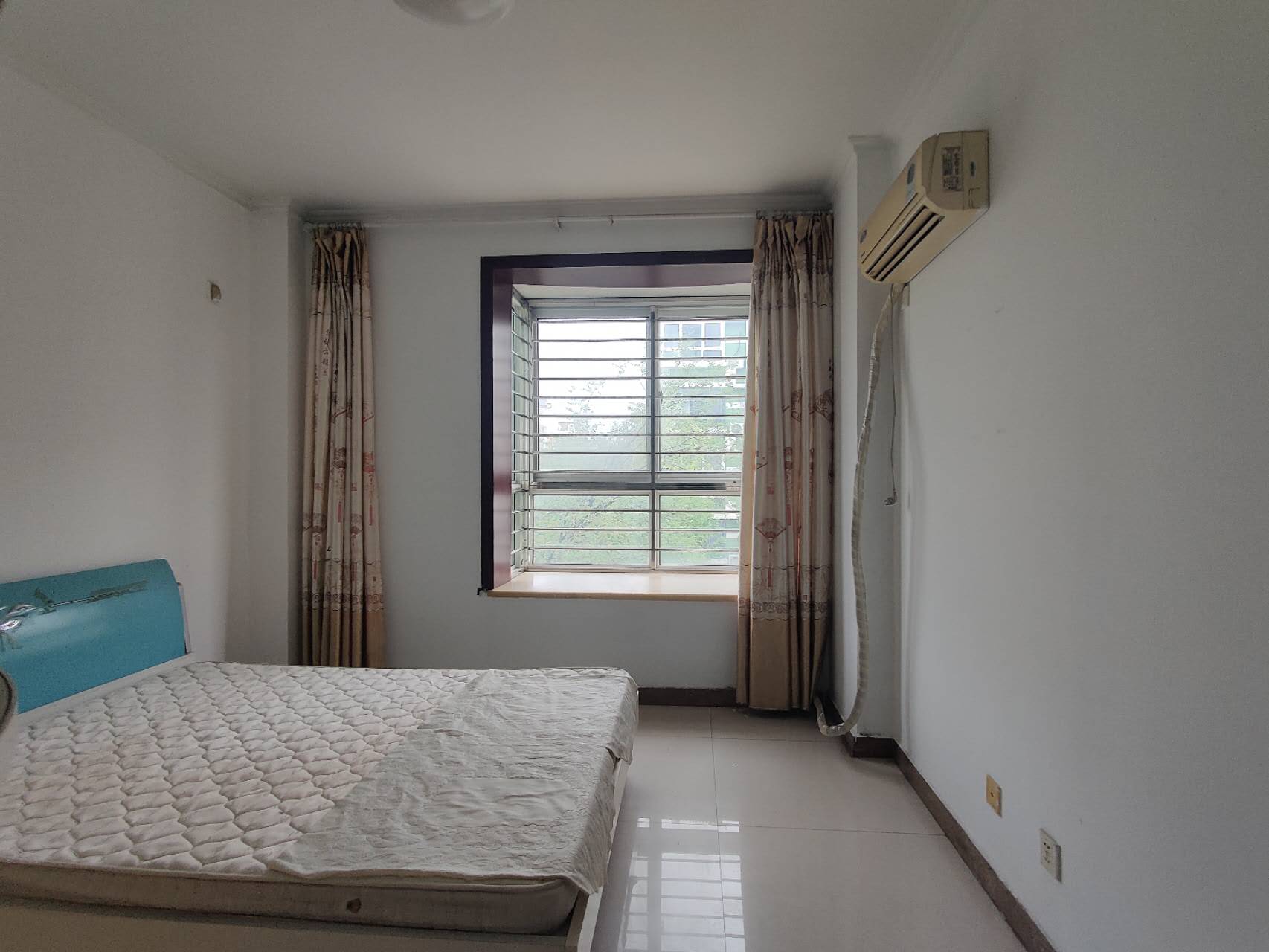 安興北區二樓！位置好！126平三室兩廳109萬