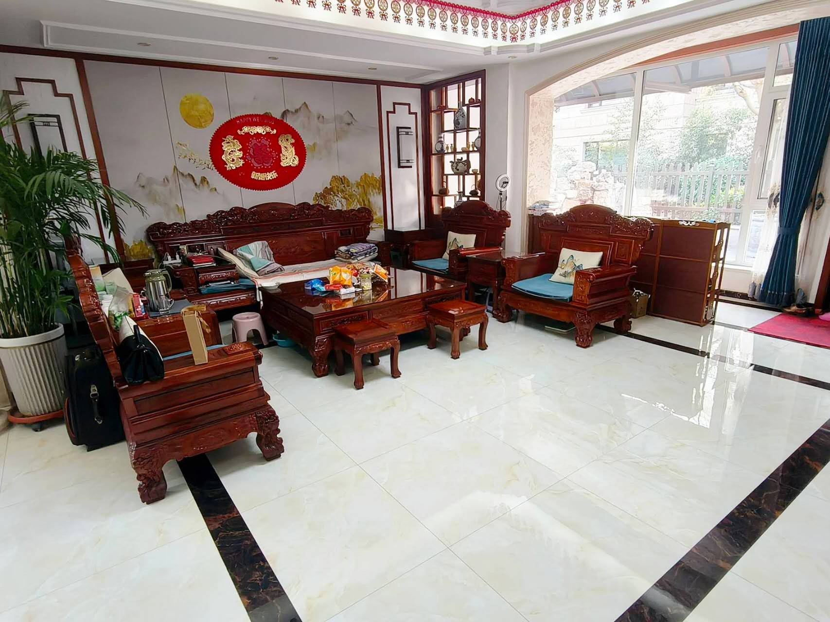 勝宏景苑聯排邊戶456萬可議價500平車庫院100多豪裝家具家電婚房裝修證380