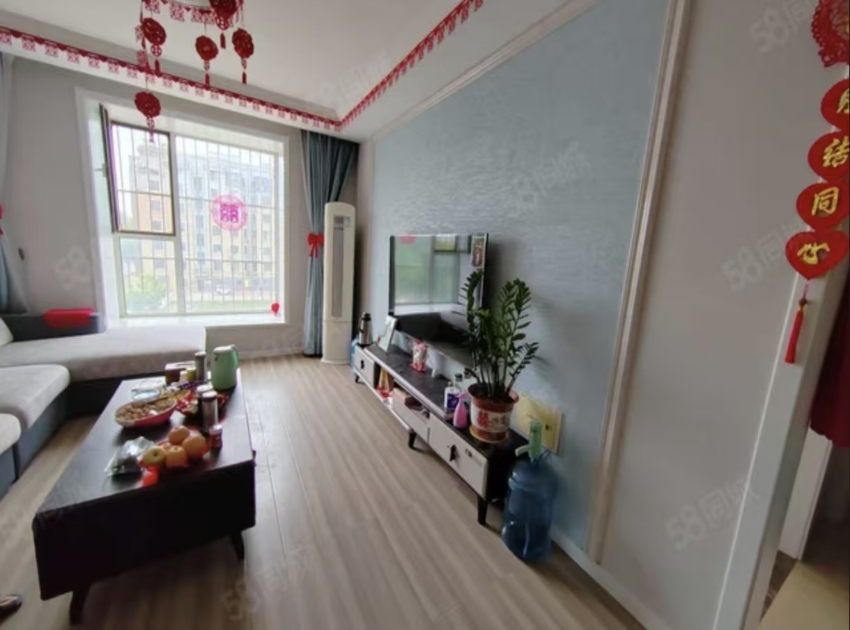 個人自賣價格可議 錦繡龍軒多層三樓，精裝修全屋硅藻泥帶家具可拎包入住，朝陽大車庫