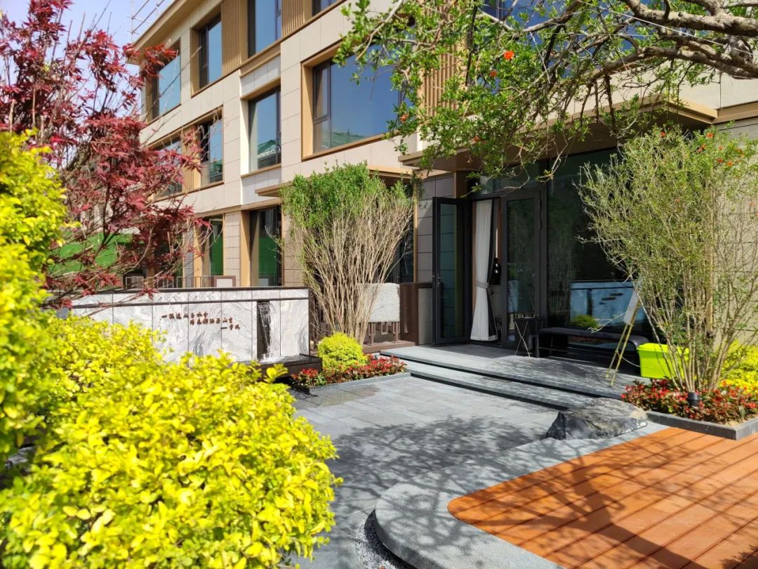 金基·璽樾府樣板間