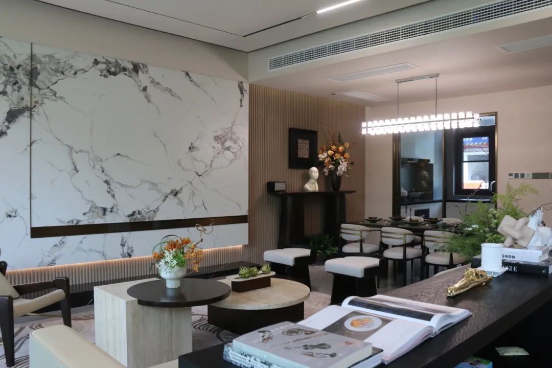 金基·璽樾府樣板間