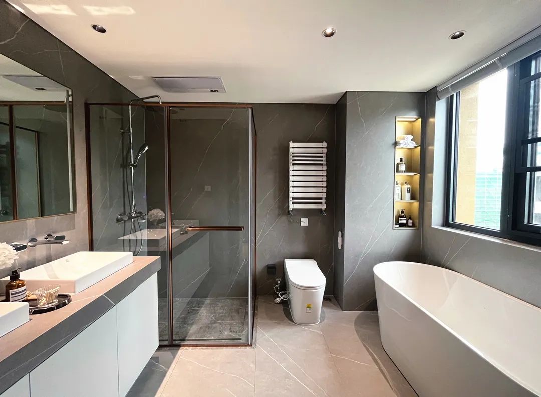 金基·璽樾府樣板間