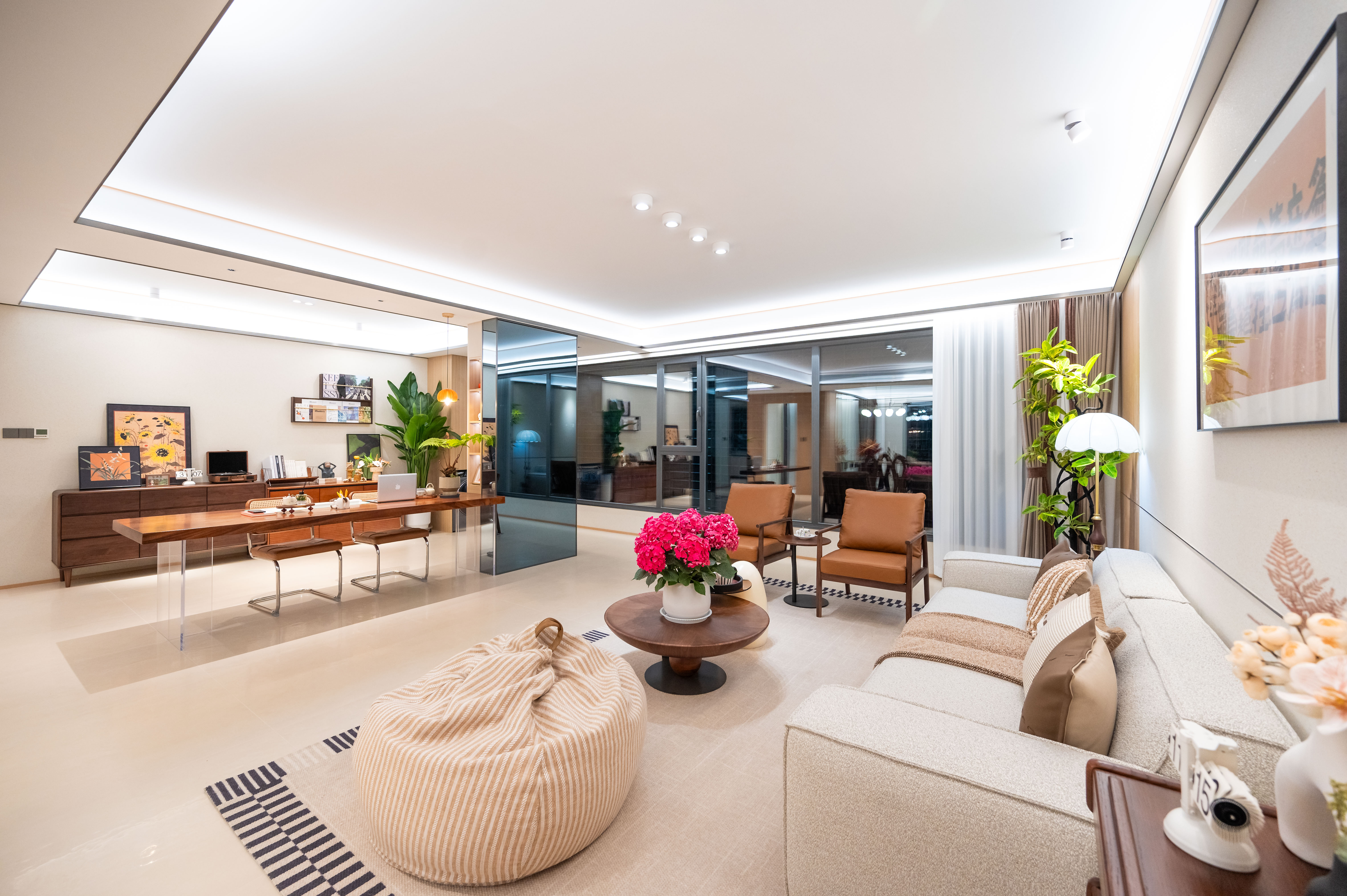 海通·芳華里樣板間