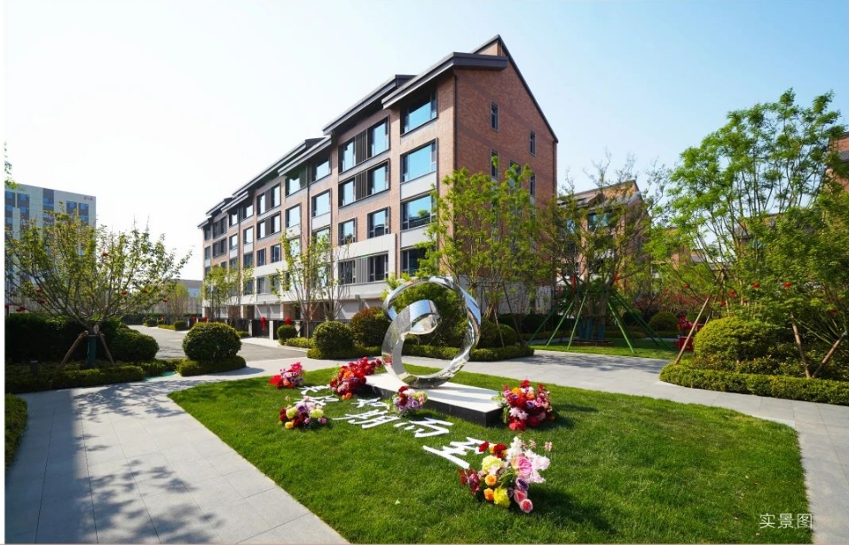 眾成凱悅華著工程進度