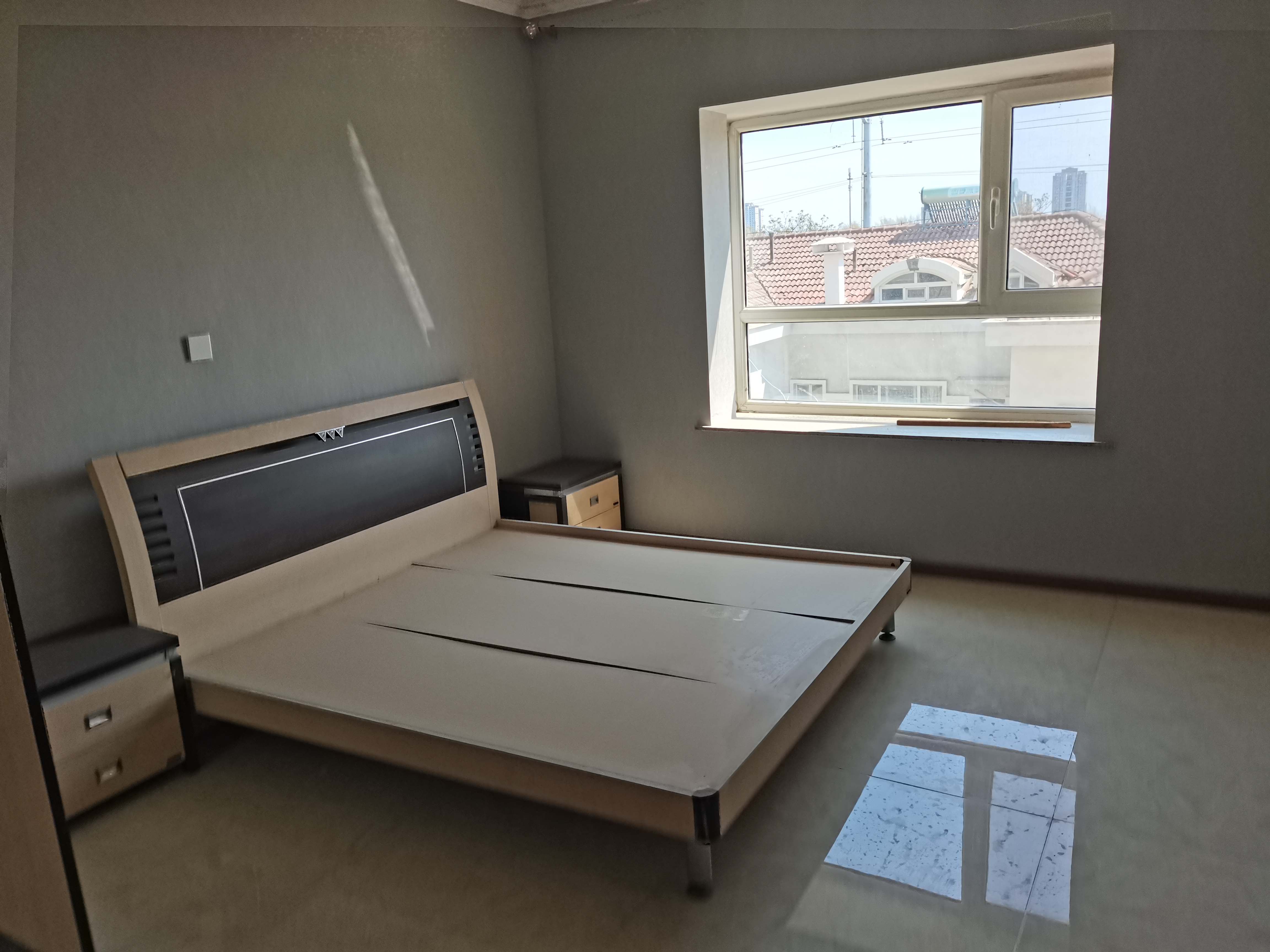 出租怡和家園3室1廳2衛158平米23000元/年住宅