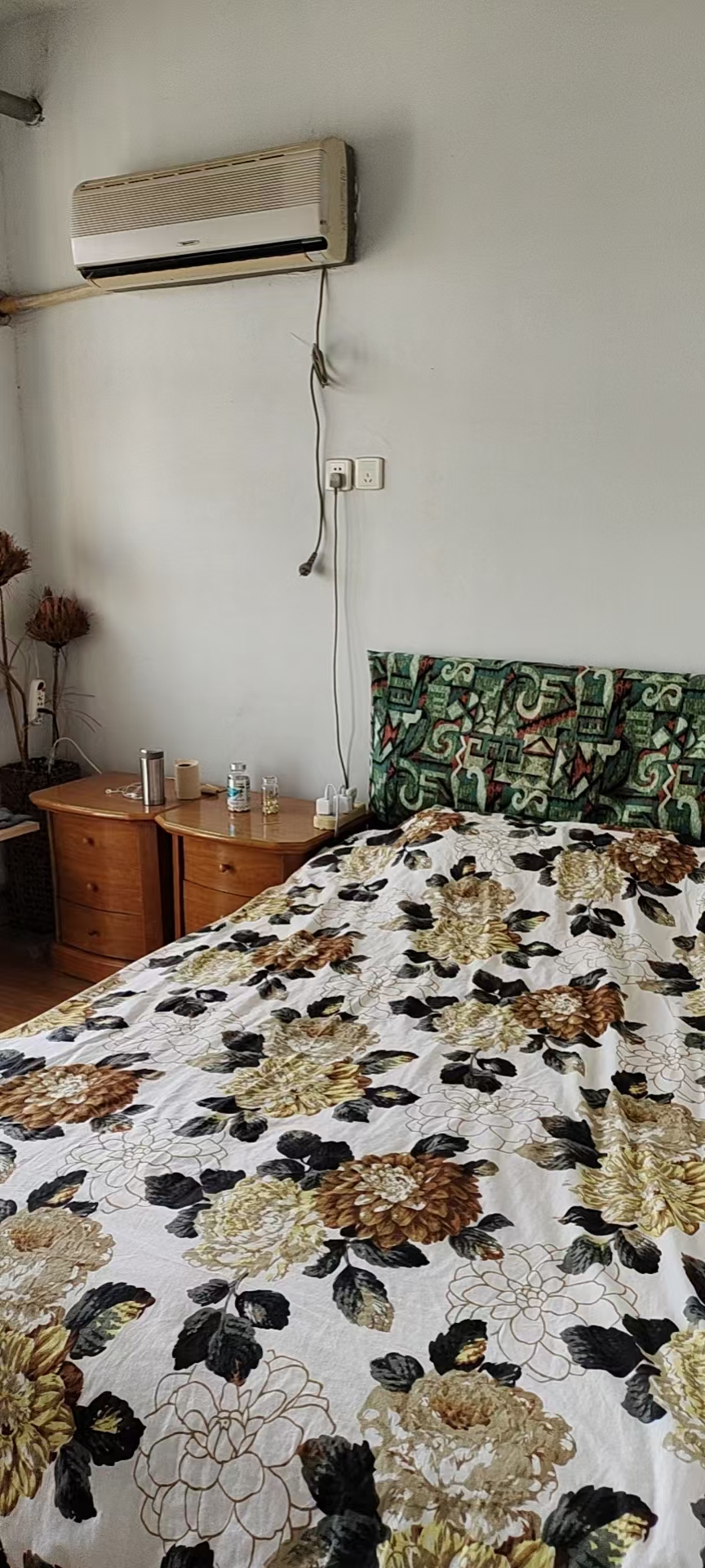 出租勝中 碧水苑2室1廳1衛56.4平米8000元/月住宅