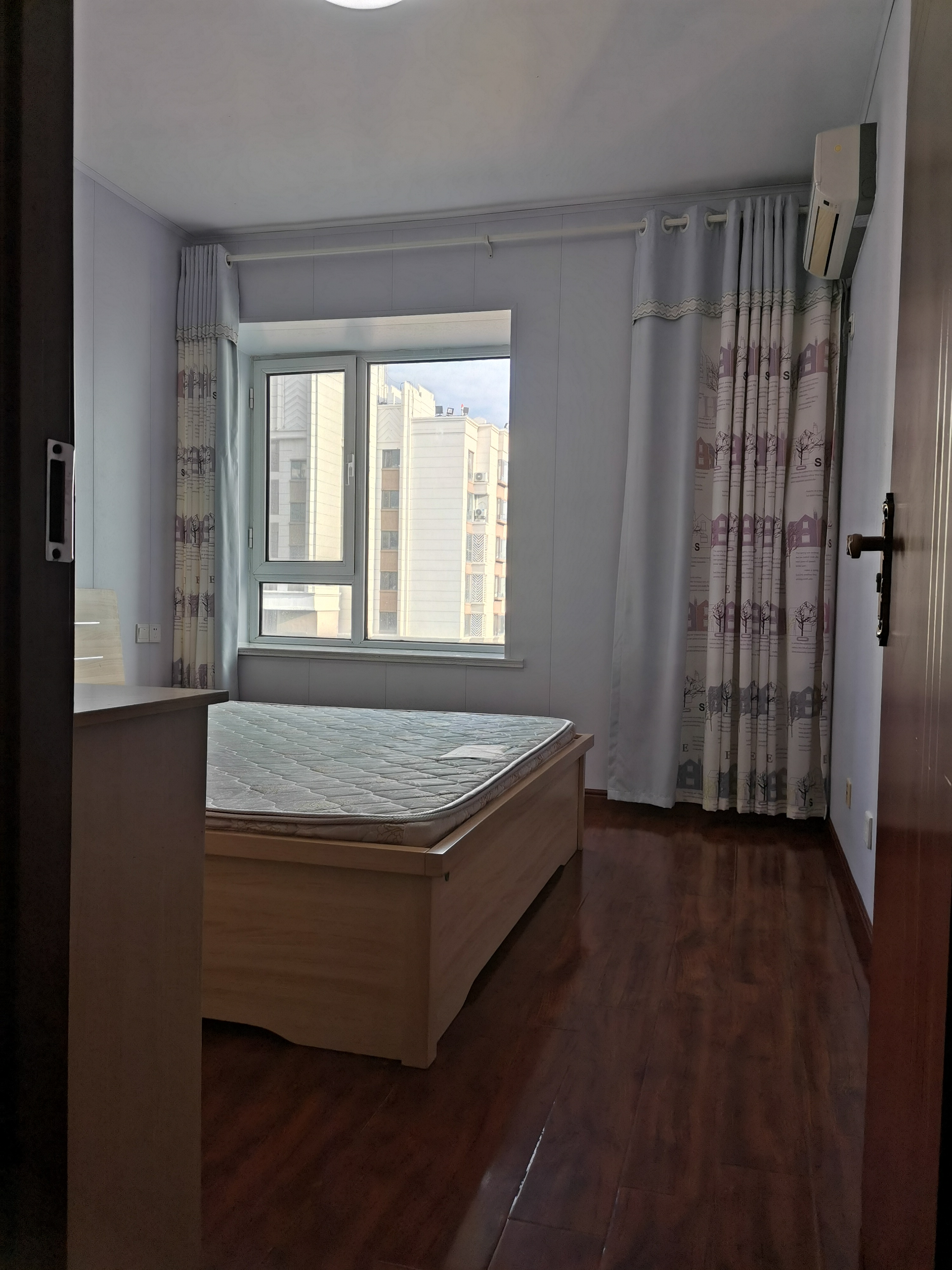 出售萬達華府3室2廳1衛109.59平米面議住宅