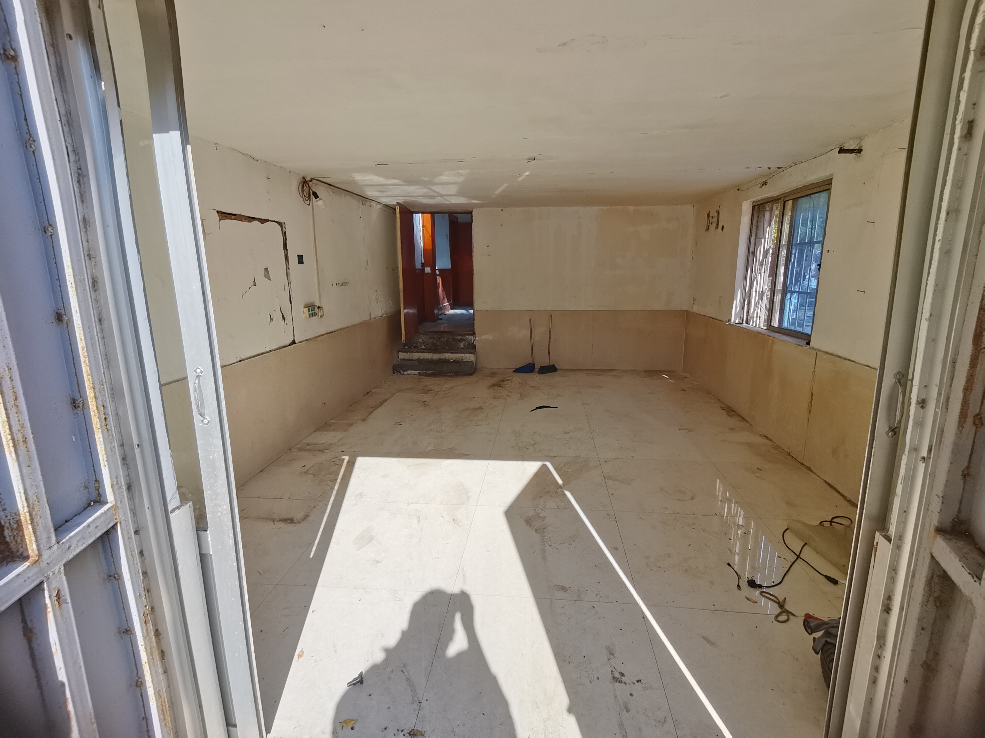 出售府前小區 三村2室2廳1衛73平米120萬住宅