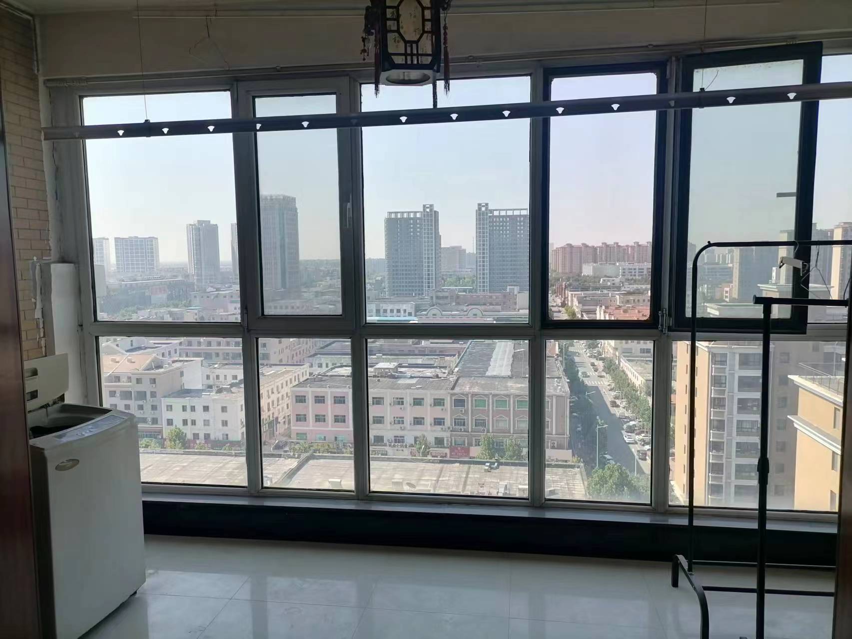 出租天業 盛世龍城3室2廳2衛160平米1500元/月住宅