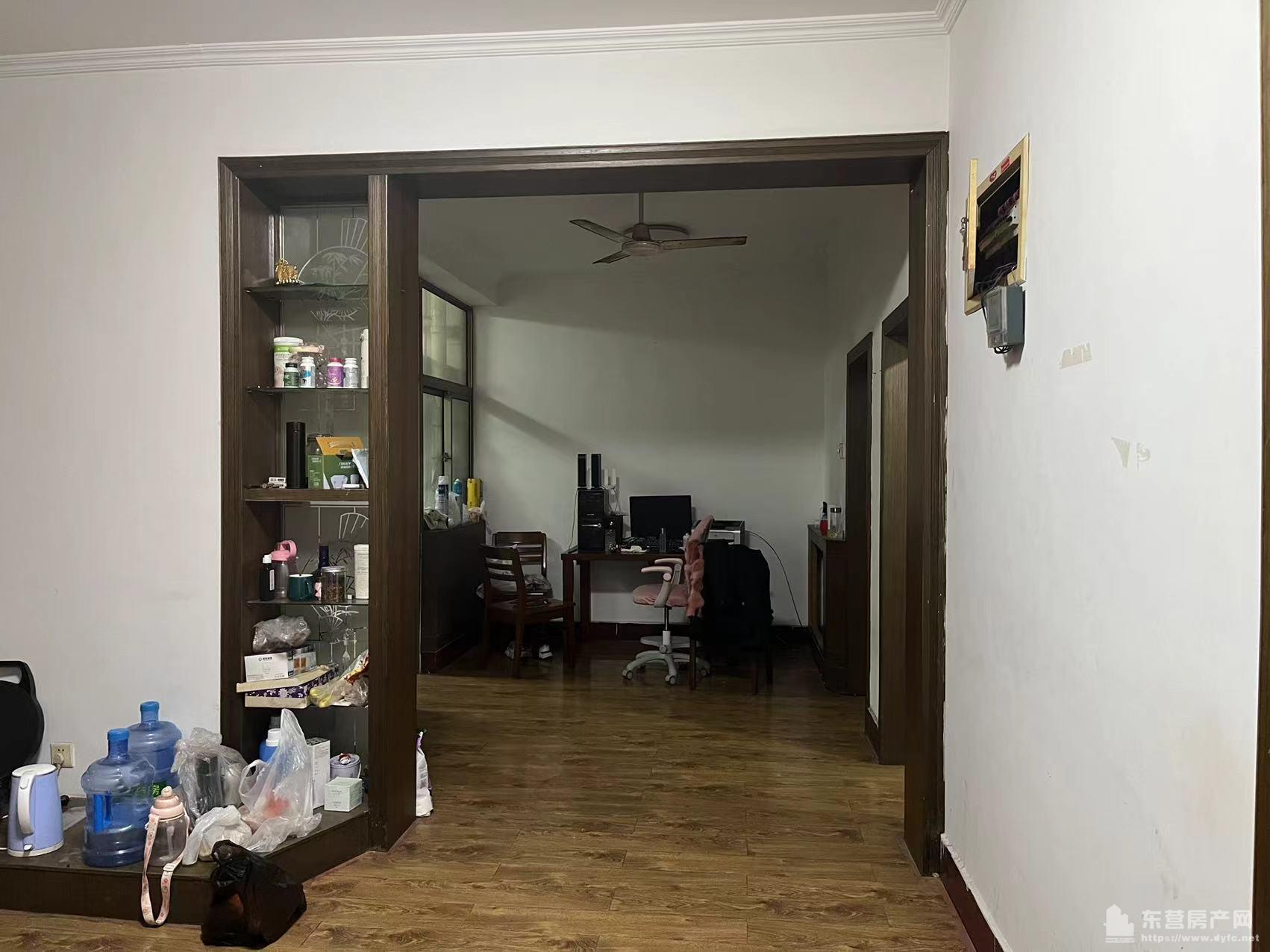 急售金盾小區送獨立閣樓45平帶車庫20平