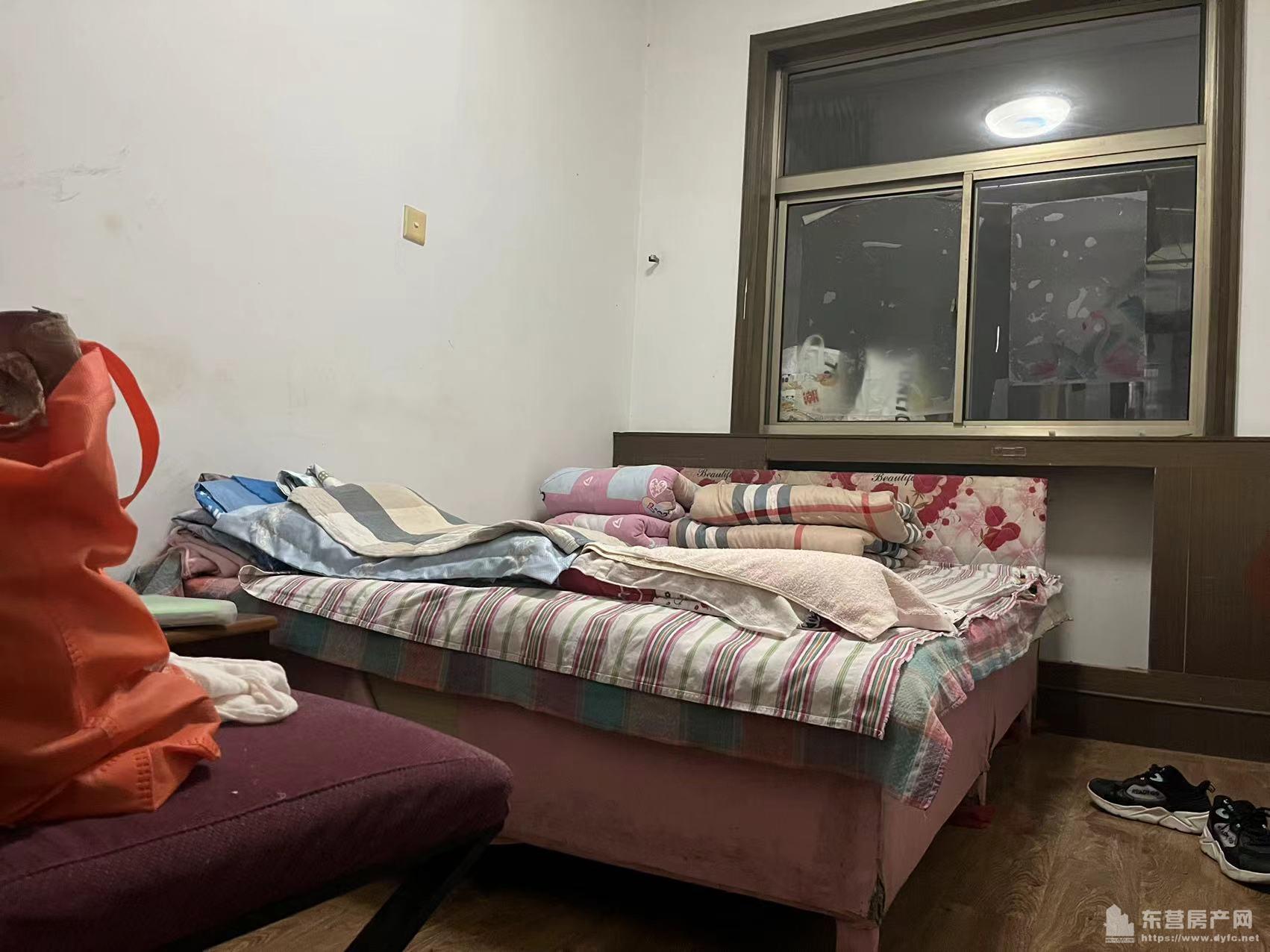 急售金盾小區送獨立閣樓45平帶車庫20平