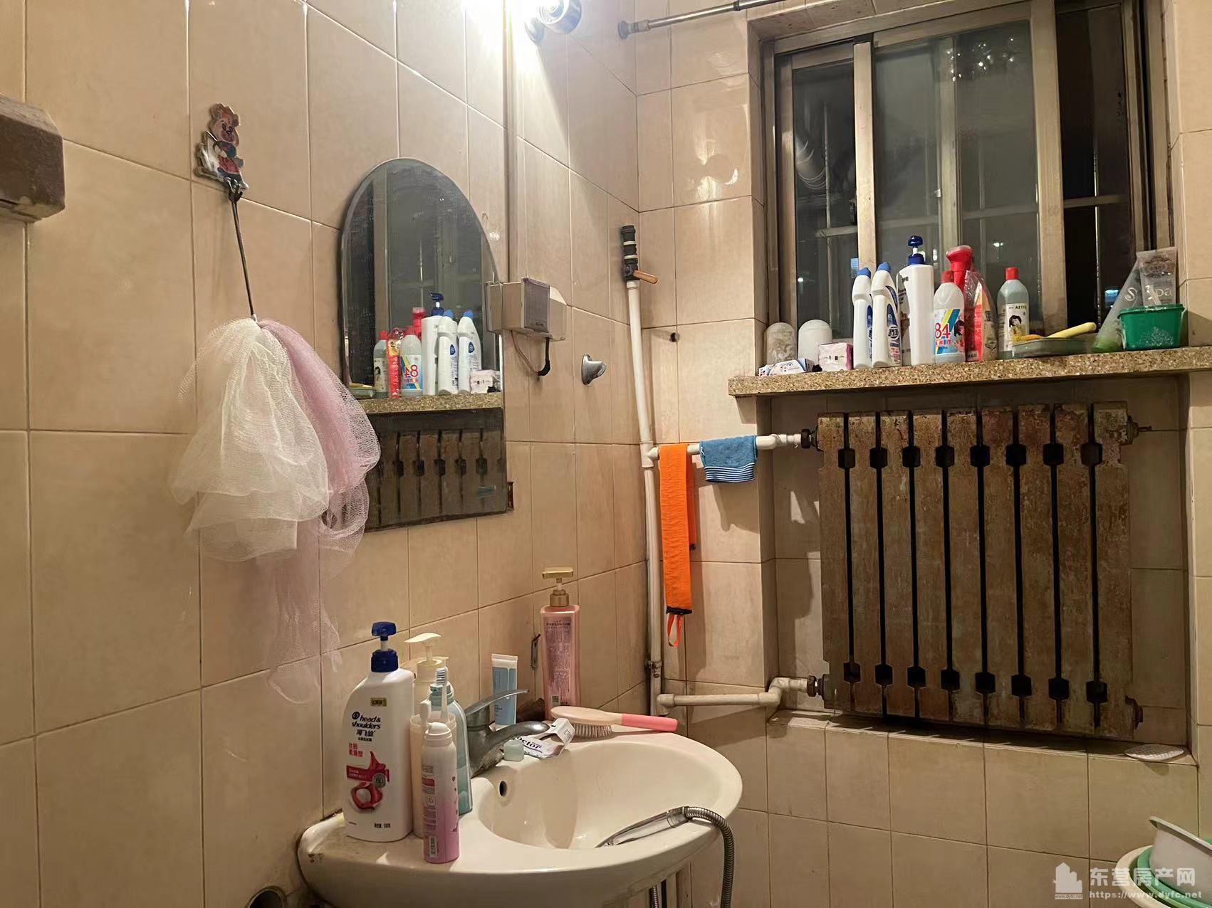 急售金盾小區送獨立閣樓45平帶車庫20平