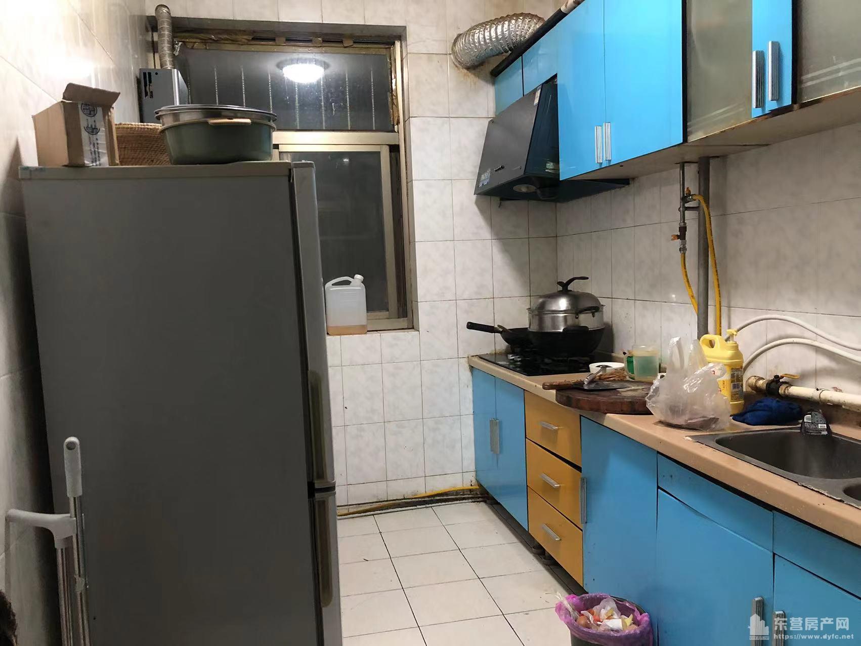 急售金盾小區送獨立閣樓45平帶車庫20平