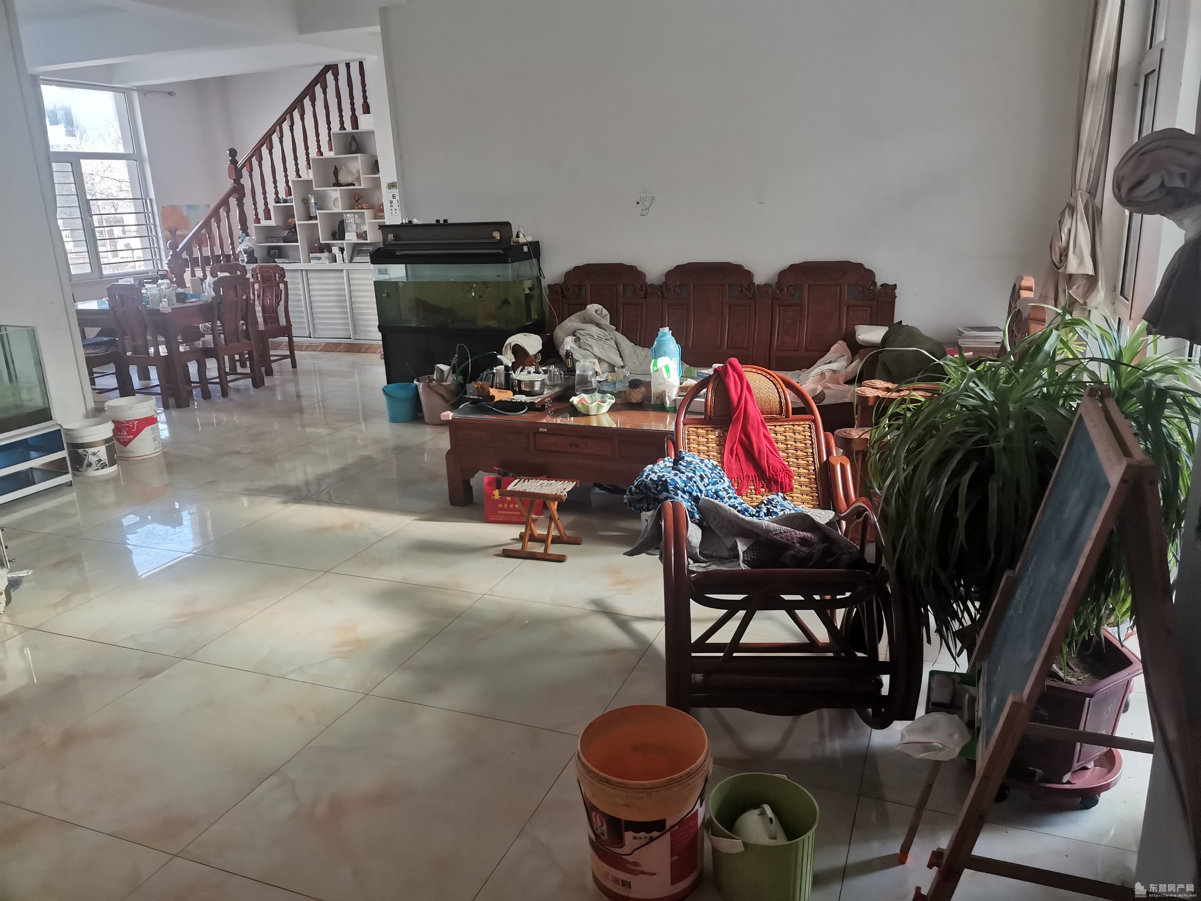 出售東城中興茗居一二疊拼4室3廳2衛330平米帶大院子，可停車裝充電樁
