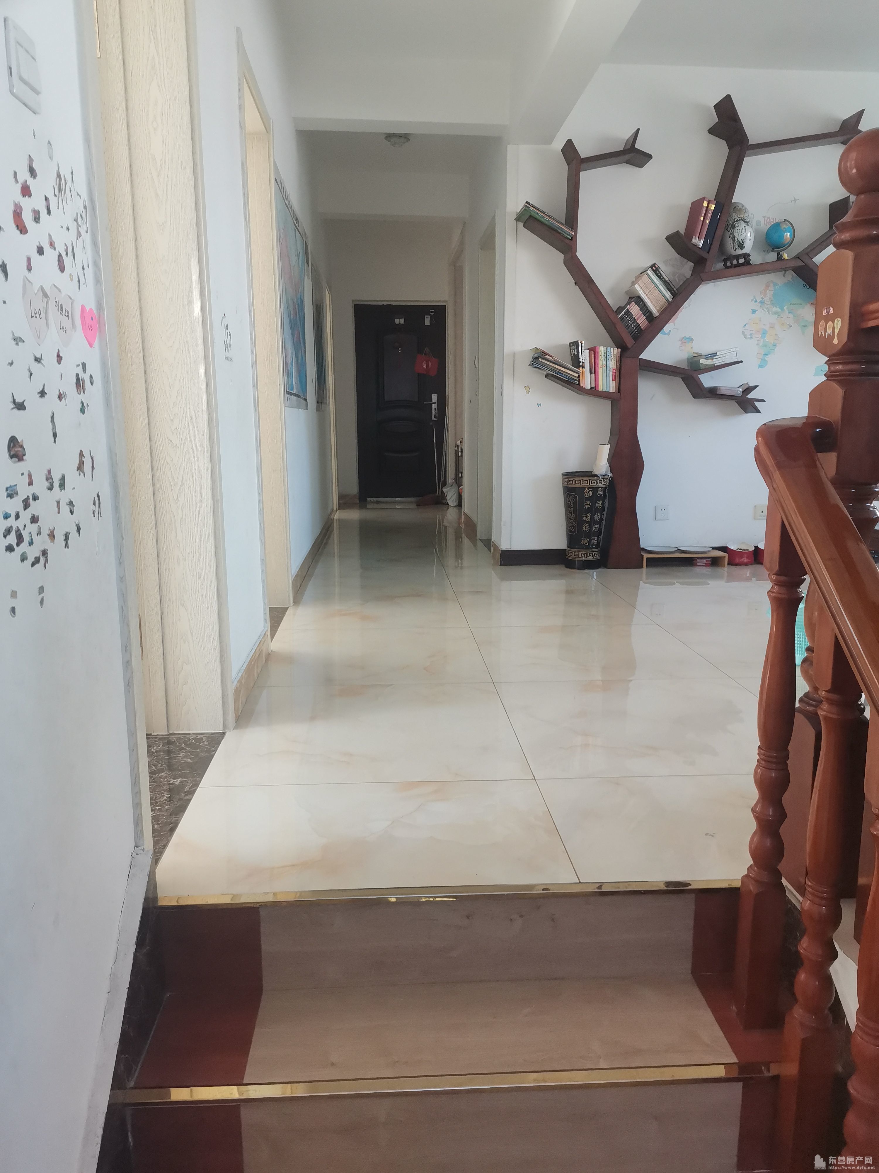 出售東城中興茗居一二疊拼4室3廳2衛330平米帶大院子，可停車裝充電樁