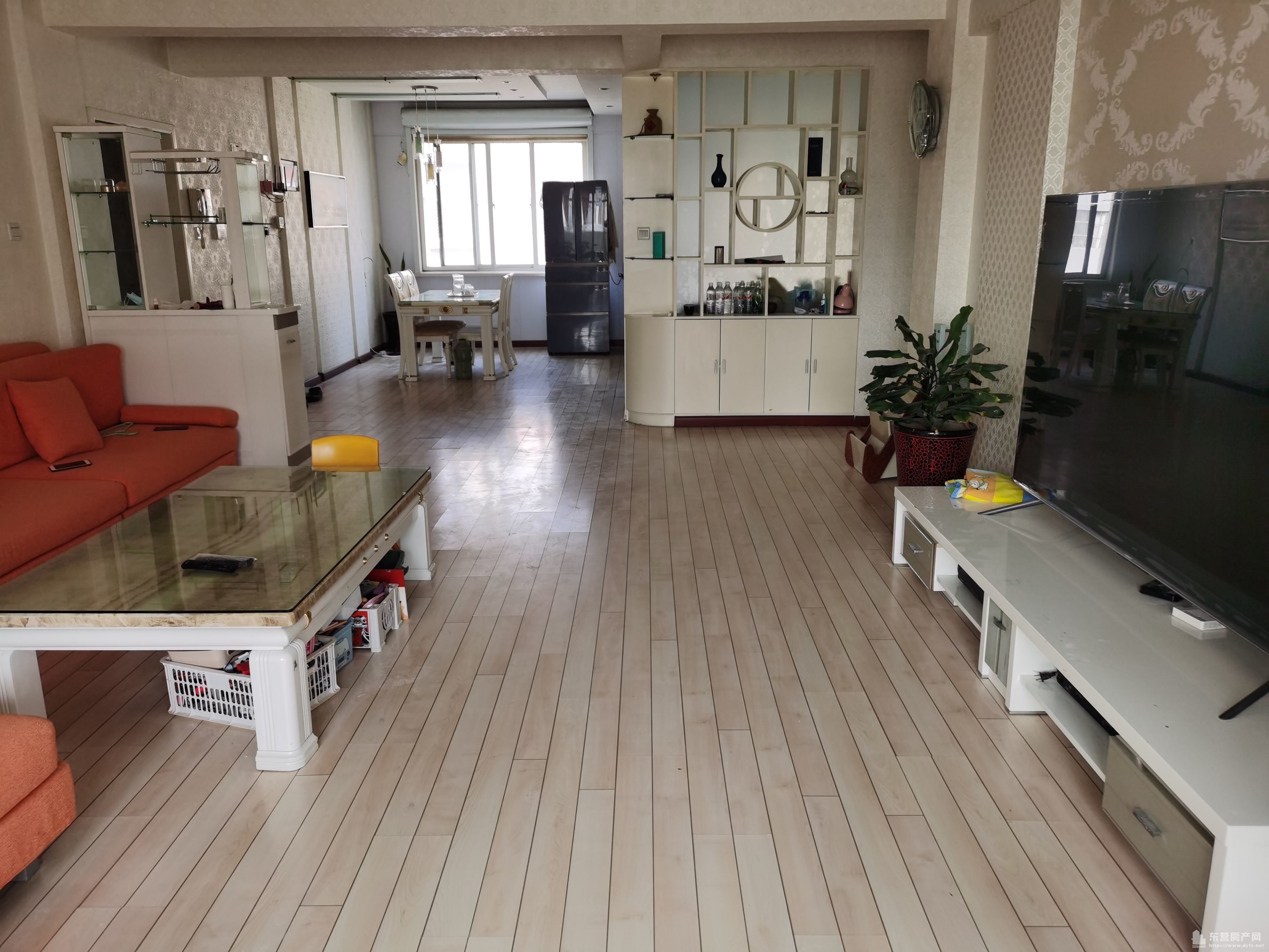 降價急售！安寧西區4室2廳2衛172平米帶陽面車庫120萬