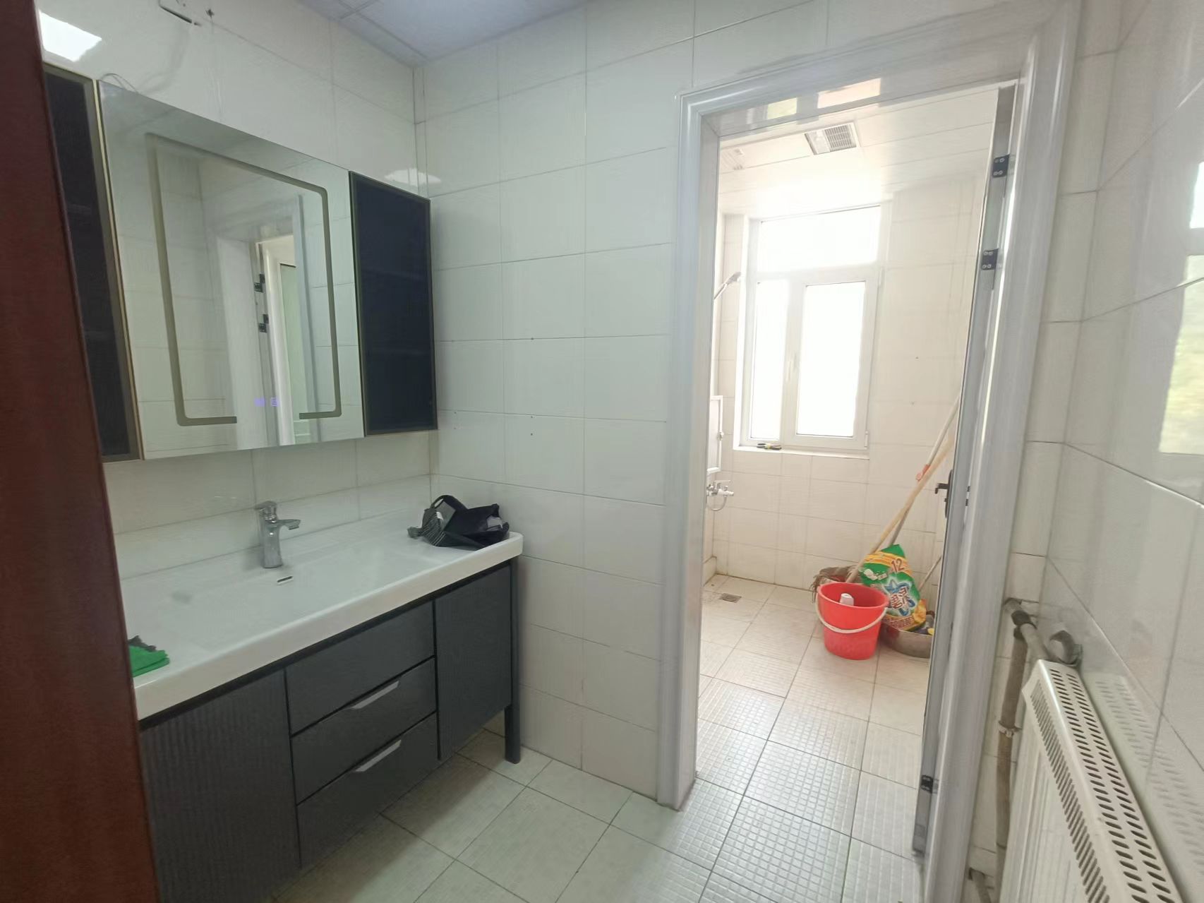 實驗中學和麗景小學書包房！安寧西區3樓帶儲藏室！精裝未住85玩急售