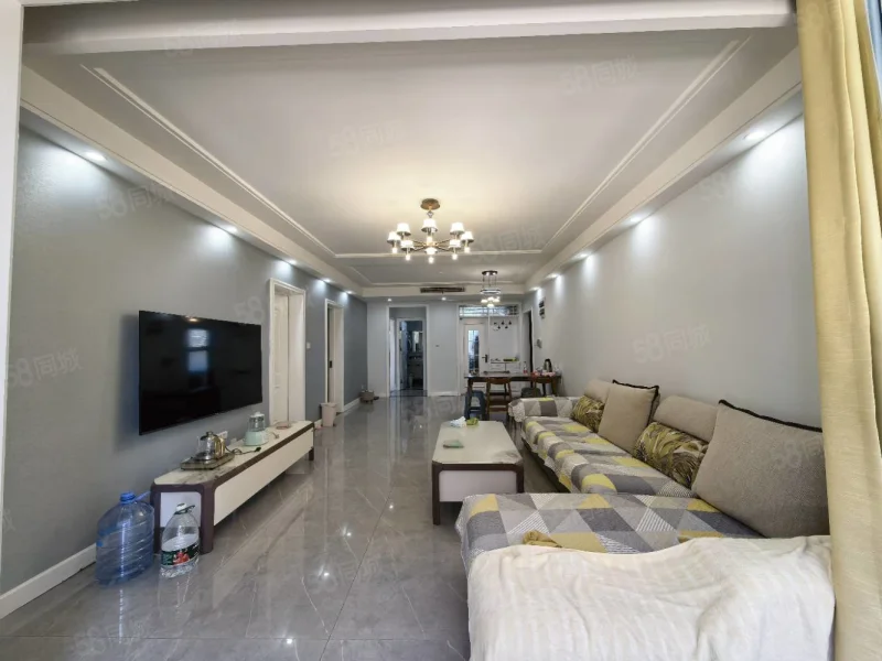 莒州路學區房，出小區就進校！115平帶車位95萬撿漏價急售