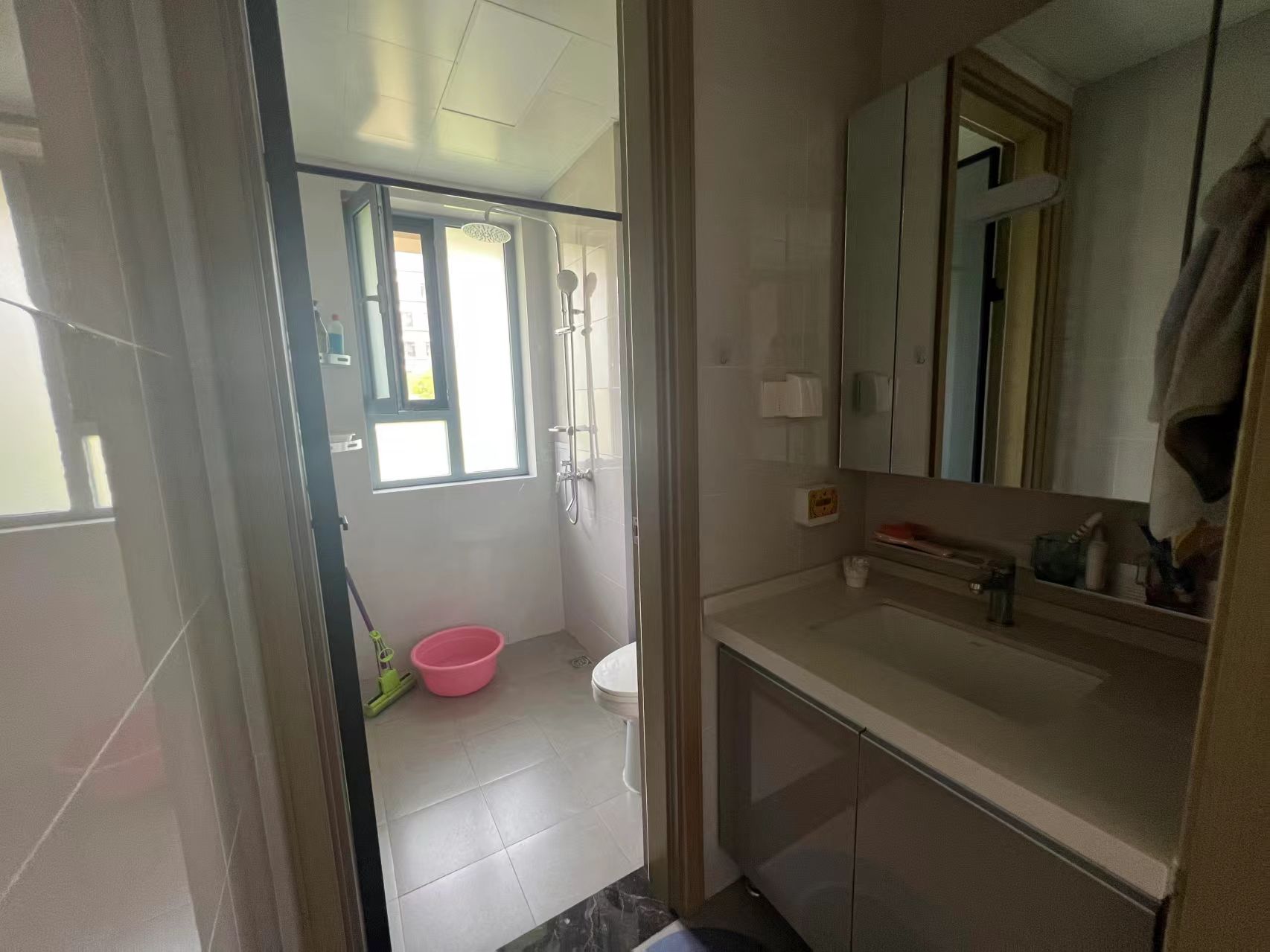 眾成和園146平四室雙衛帶車儲！您盡管看房價格可大刀砍！莒州路學區