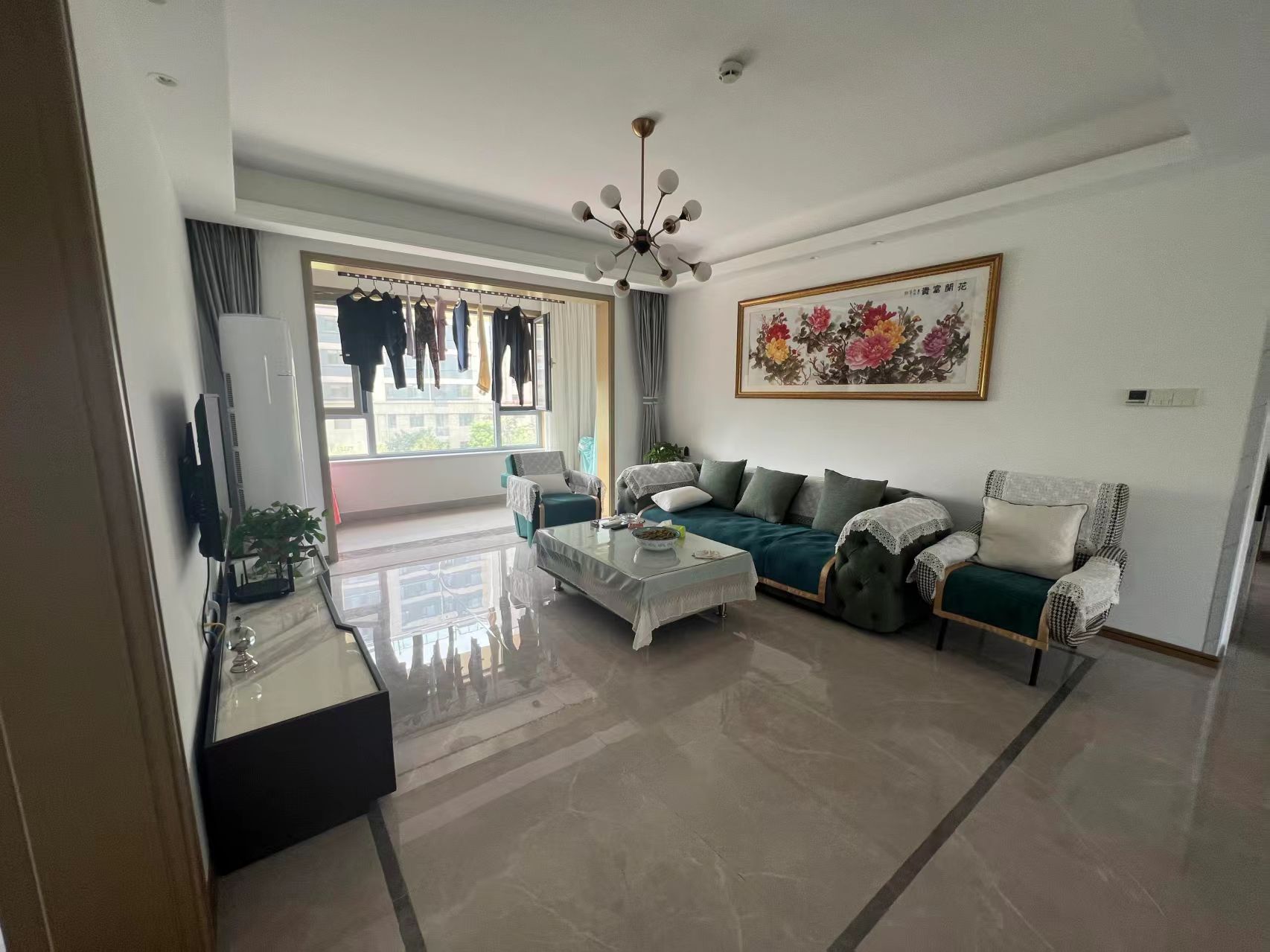 眾成和園146平四室雙衛帶車儲！您盡管看房價格可大刀砍！莒州路學區