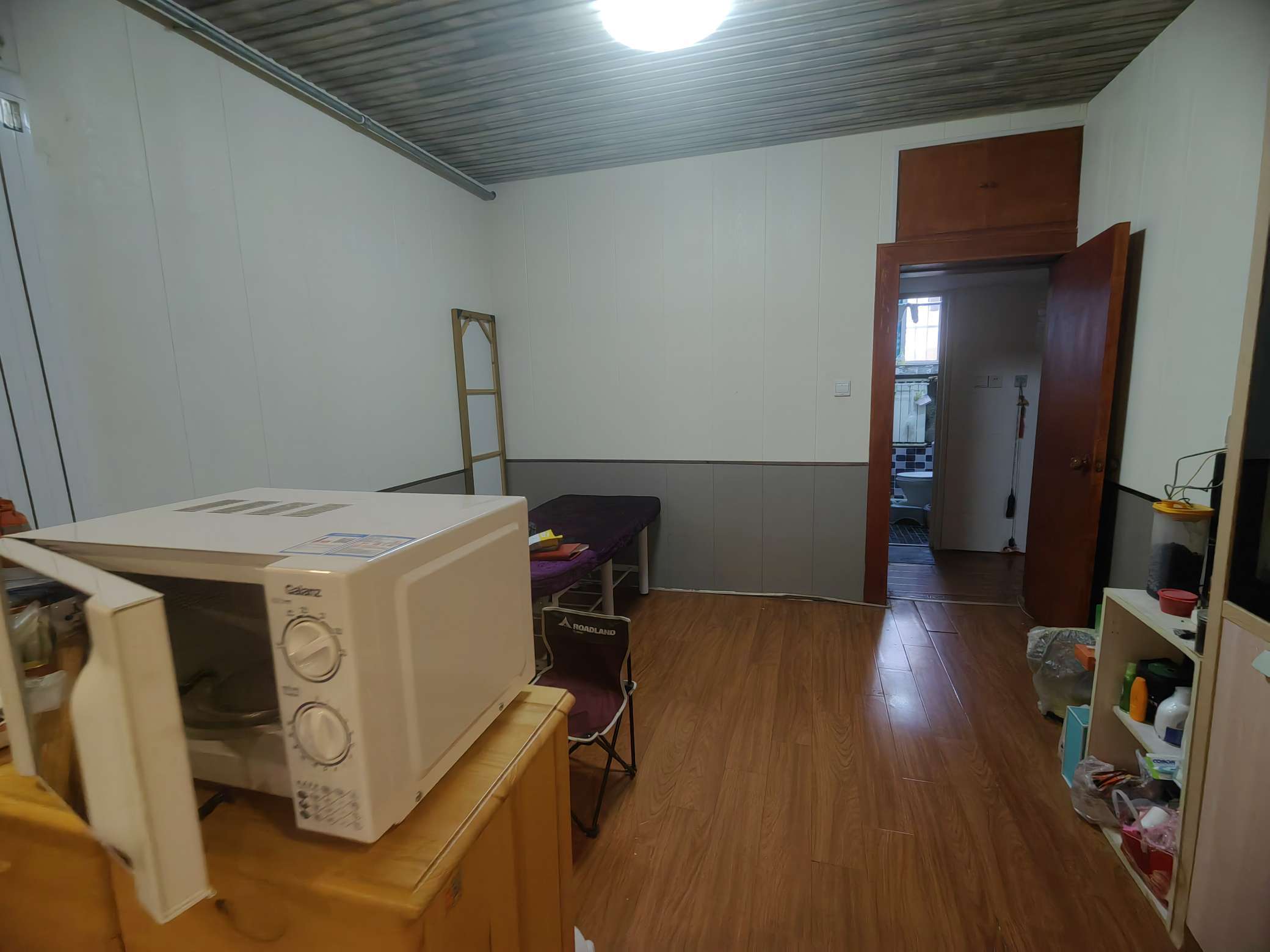 58中南鄰 辛興小區1樓61平帶院精裝2室65萬好議價