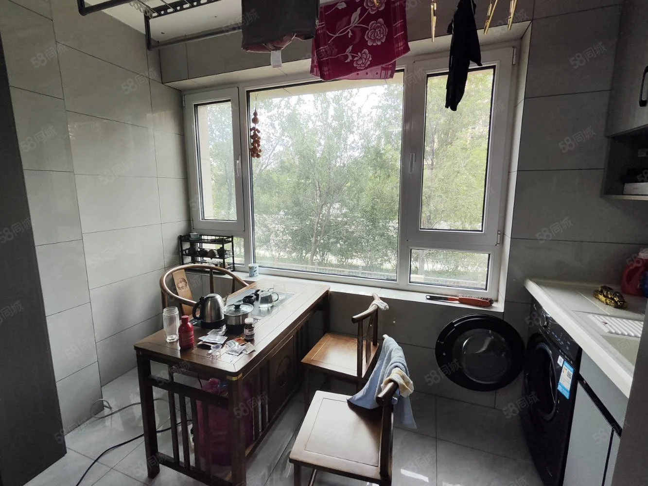 秋月華庭精裝大三居！141平帶車位！莒州路學區房