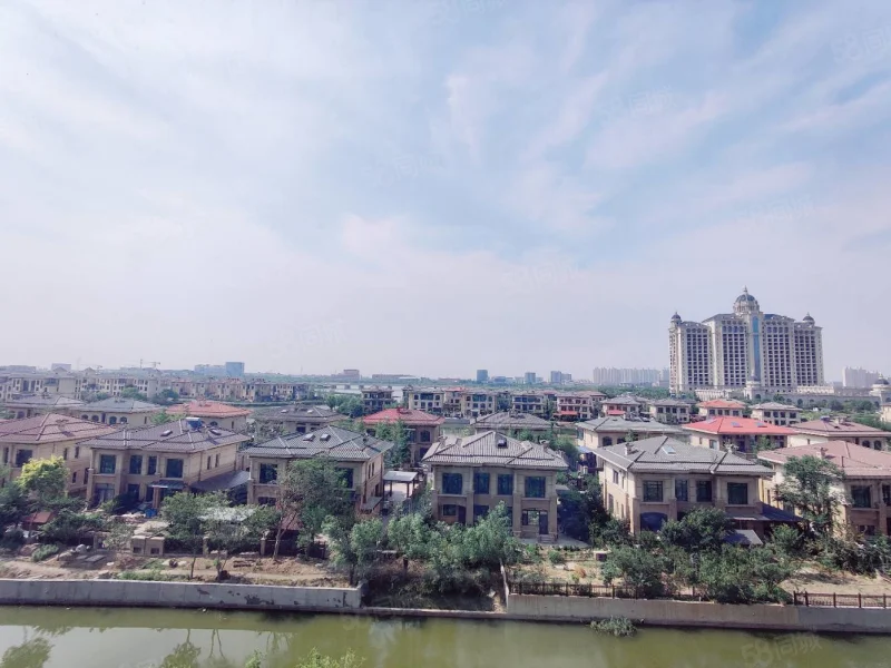 超大議價空間，您盡管來看房!棕櫚島南排觀景房！房主給錢就賣